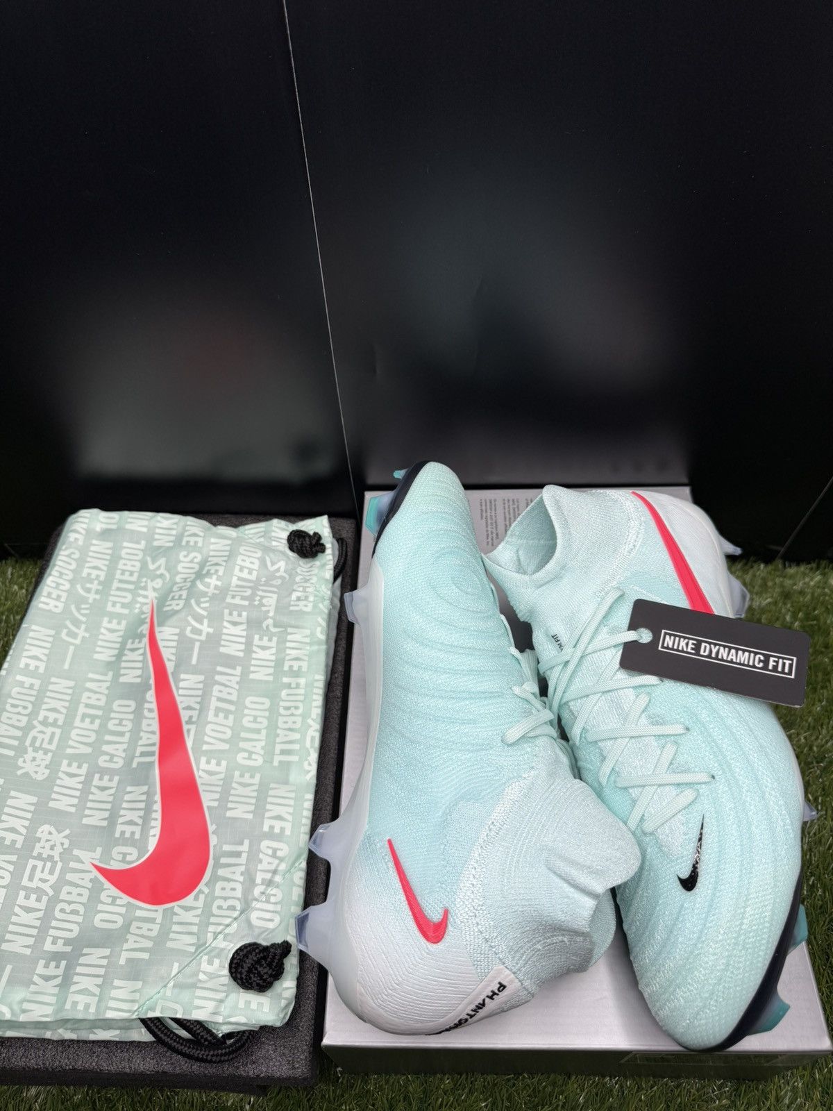 Nike Nike Phantom Luna 2 Elite Size US 10.5 / EU 43-44 - 1 Thumbnail