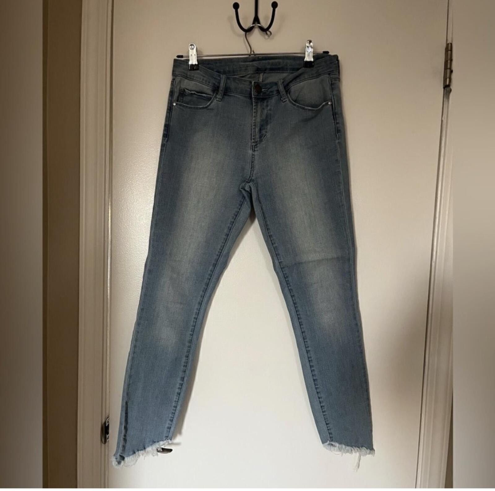Other Articles of Society Ankle Jeans Size 28" / US 6 / IT 42 - 1 Thumbnail