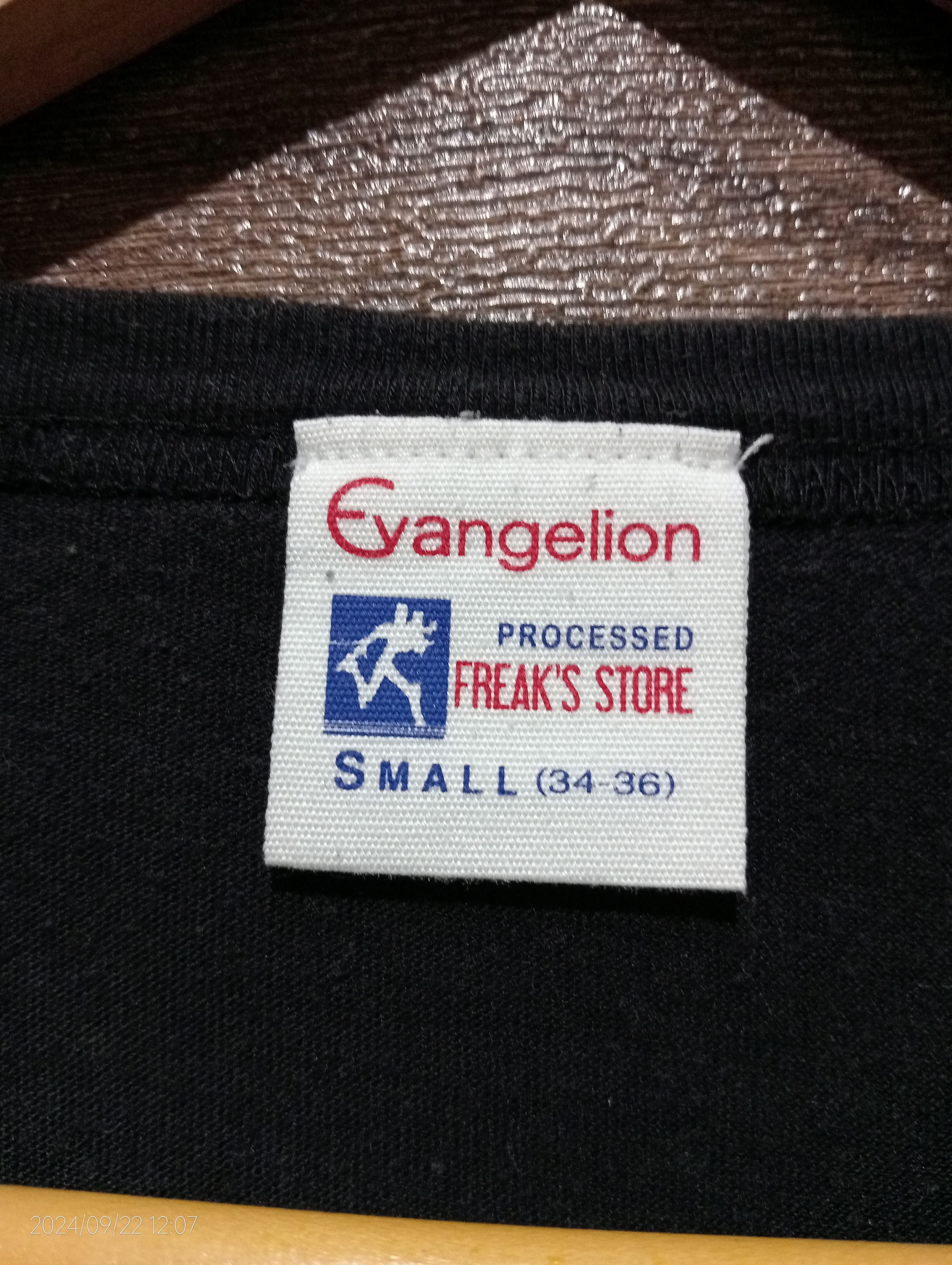 Anime Vintage Evangelion Freak's Store 50/50 Tee Size US S / EU 44-46 / 1 - 4 Thumbnail