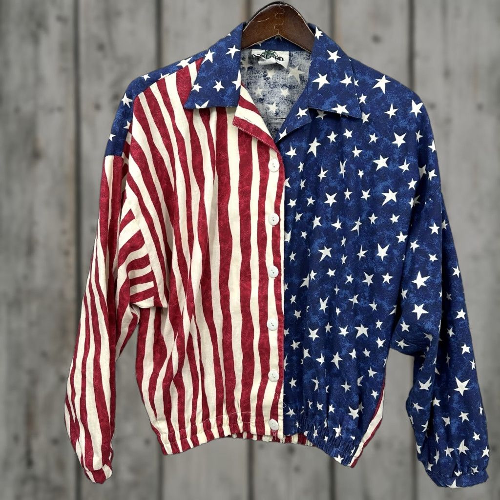 Vintage VINTAGE Oxford Dry Goods Shirt Women S USA Made Blue Button-Up Long Sleeve Collared Dolman Sleeve Pockets Retro 90s Style Mens Womens Girls Boys? Size S / US 4 / IT 40 - 1 Thumbnail