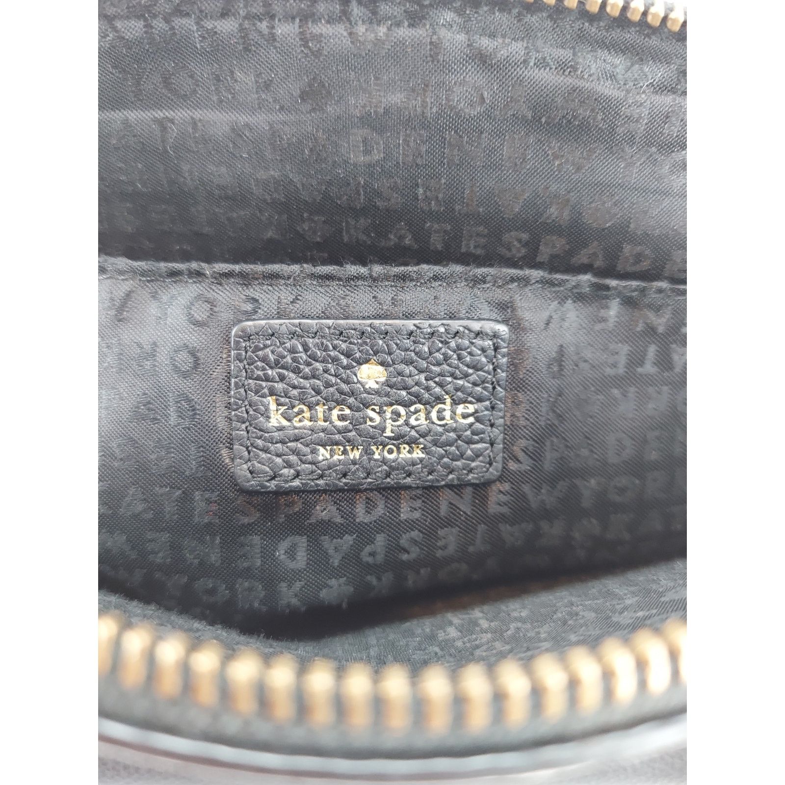 Kate Spade Kate Spade Pebbled Black Leather Adjustable Crossbody Purse Size ONE SIZE - 14 Thumbnail