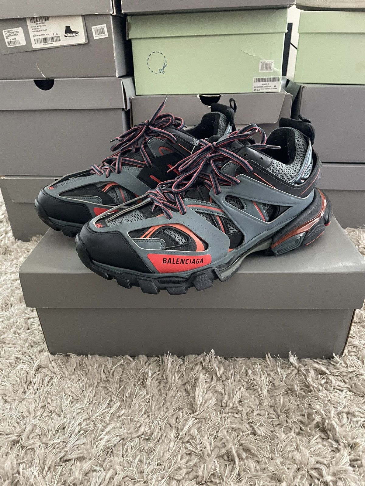 Balenciaga Track Runner Dark Grey/Red/Black