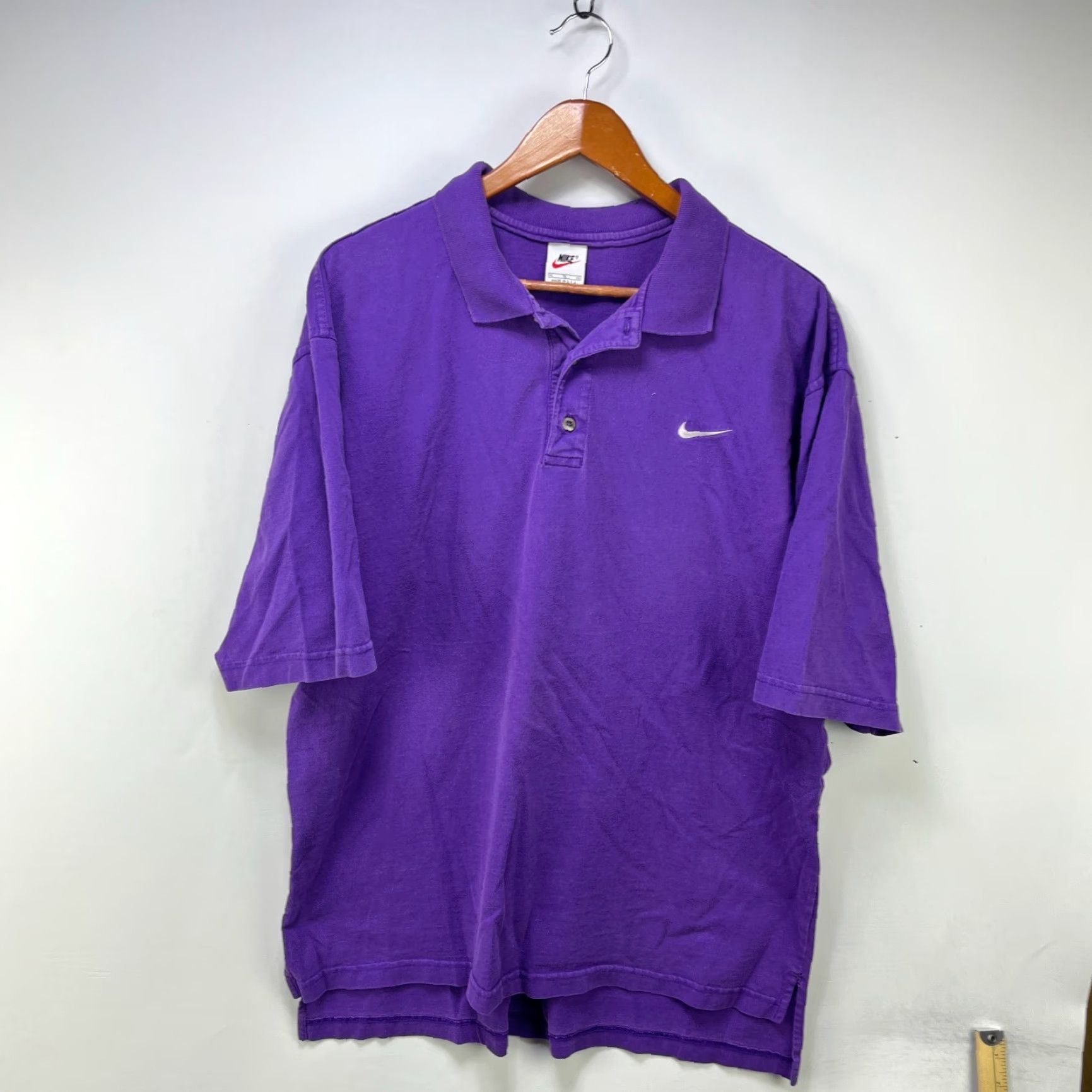 Nike VINTAGE Nike Golf Polo Shirt XL Purple 90s Swoosh Cotton Knit Mens Size US XL / EU 56 / 4 - 2 Thumbnail