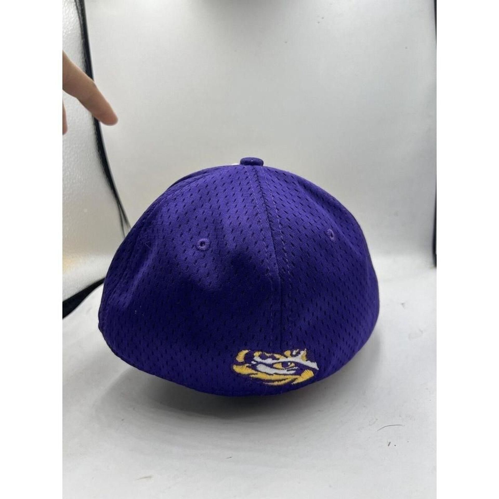 Nike Nike LSU Tigers Legacy 91 Dri-Fit Hat Baseball Cap M/L Size 32 - 3 Thumbnail