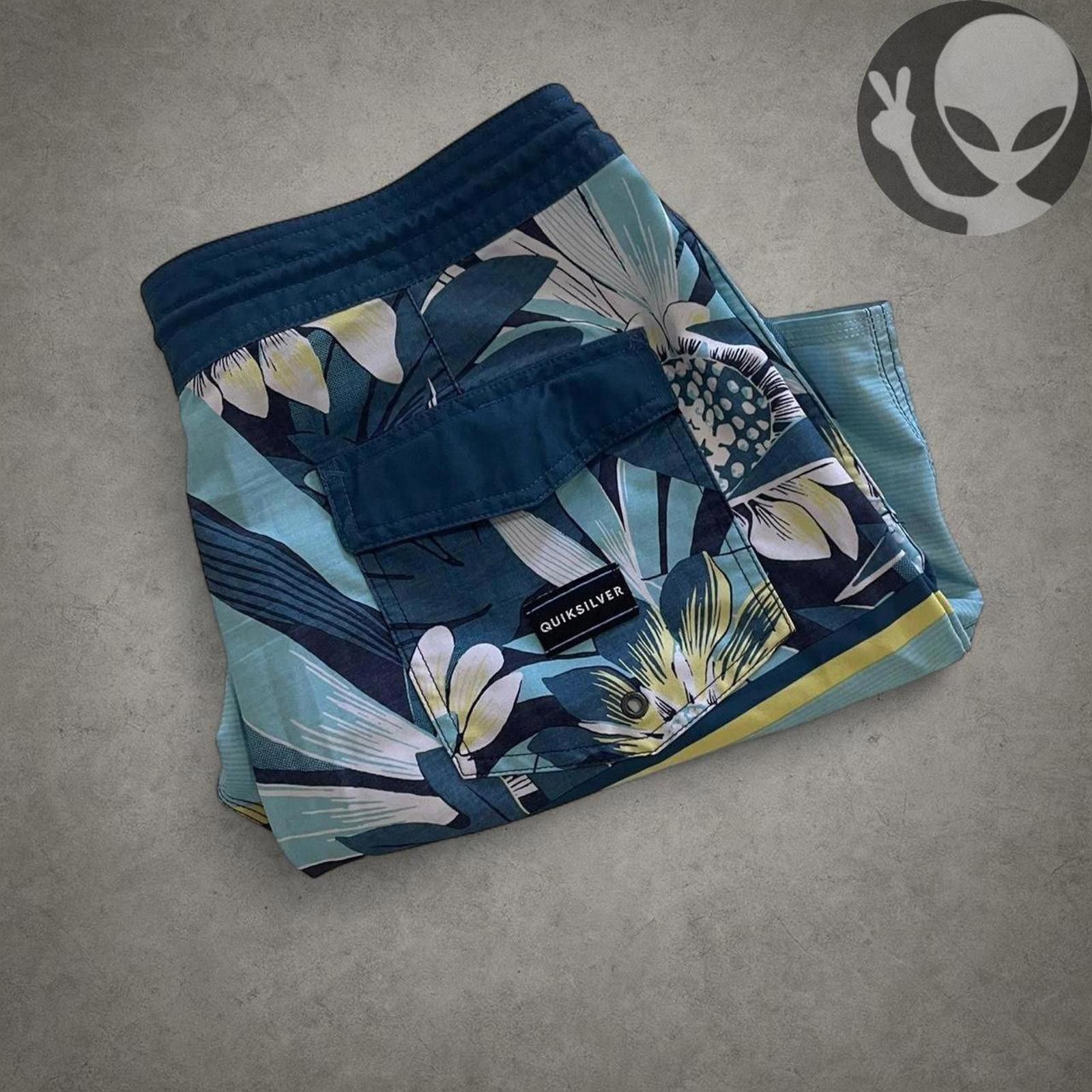 Quiksilver Quiksilver Men's Board Shorts Medium Blue Floral Swim Trunk Size US 32 / EU 48 - 8 Thumbnail