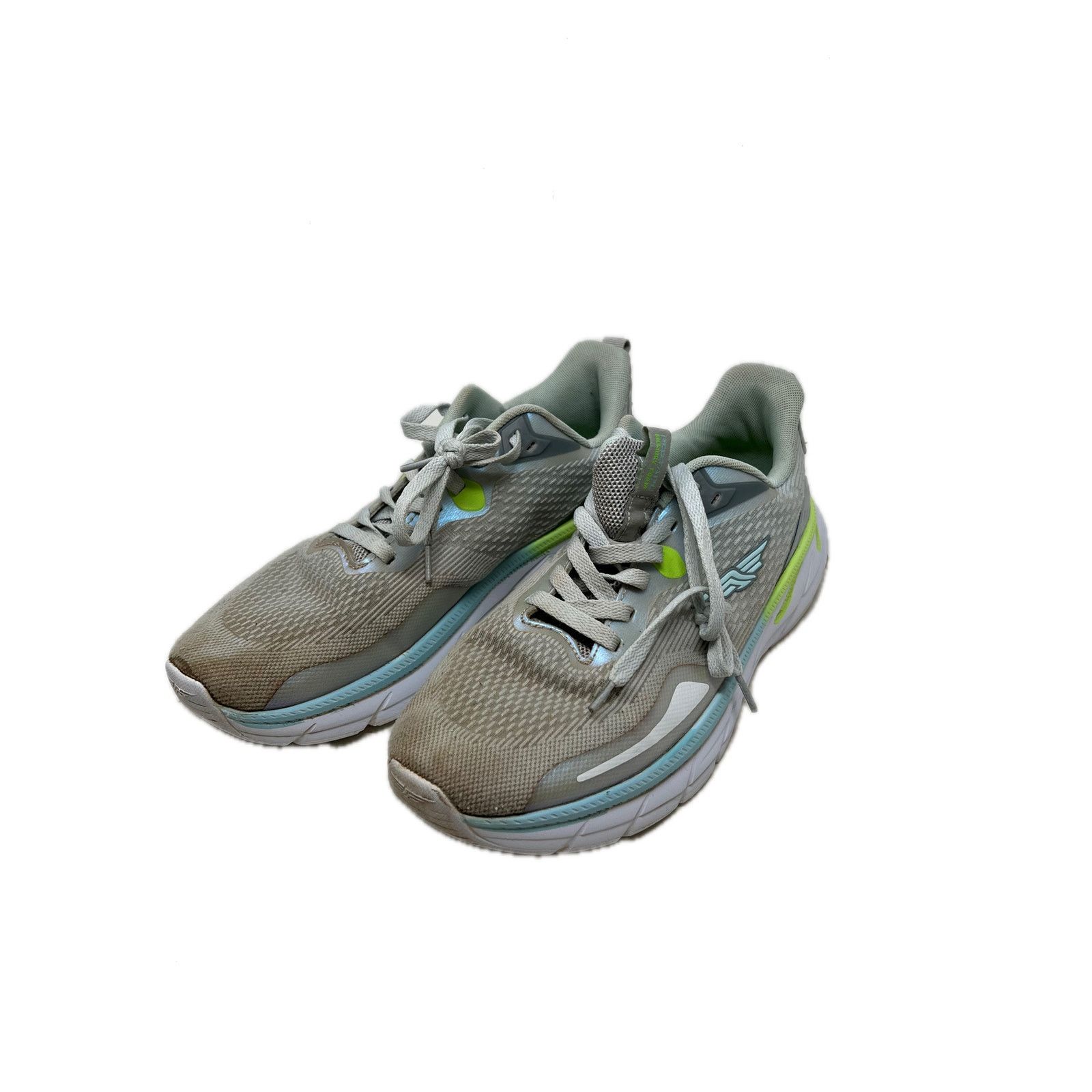 Red tape red sports shoes sales