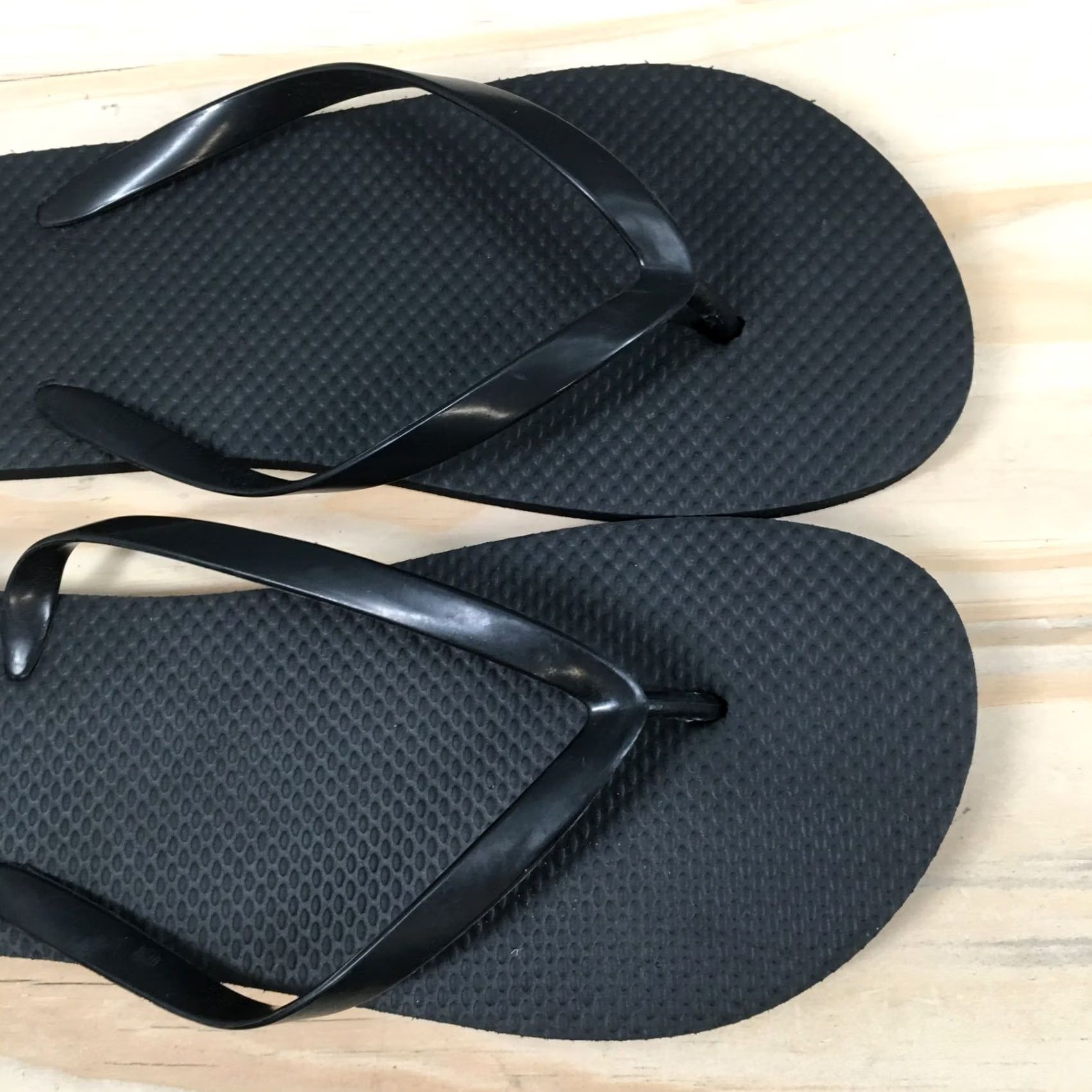 Joe Boxer Joe Boxer Sandals Womens 9-10 Casual Comfort Slip On Flip Flops Black Size US 9 / IT 39 - 5 Thumbnail
