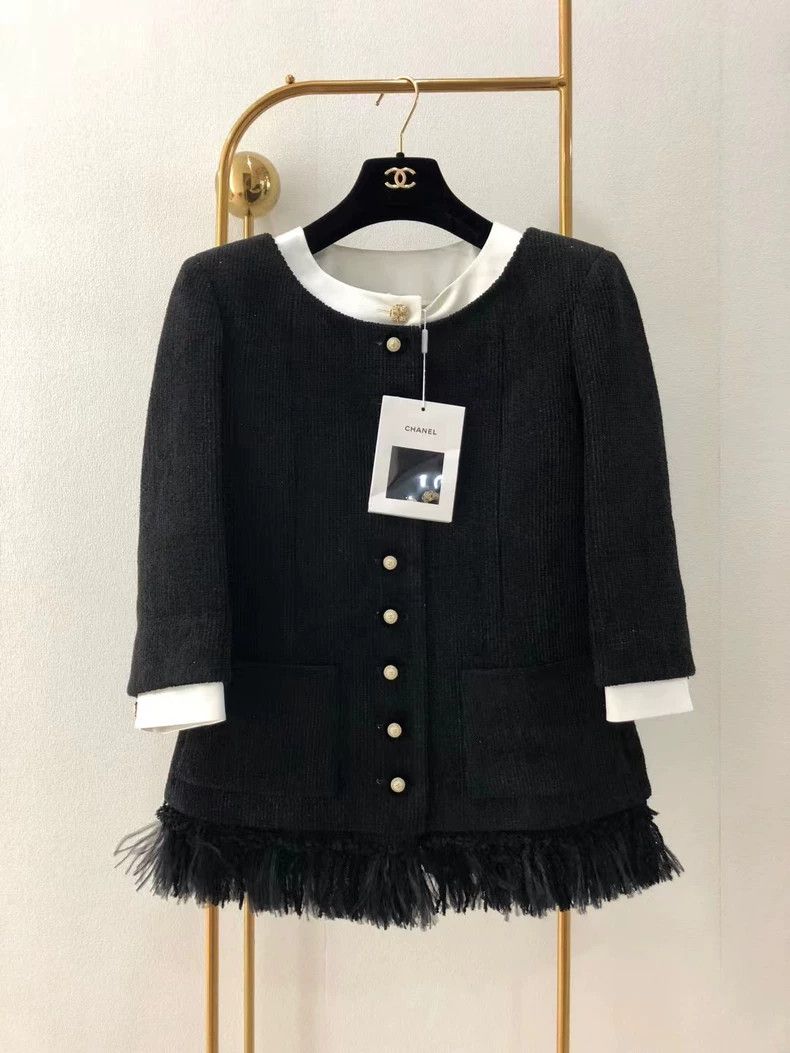 Chanel Chanel 20 Early Autumn High-end Handicraft Workshop Feathe Size XXS / US 00 / IT 34 - 1 Thumbnail