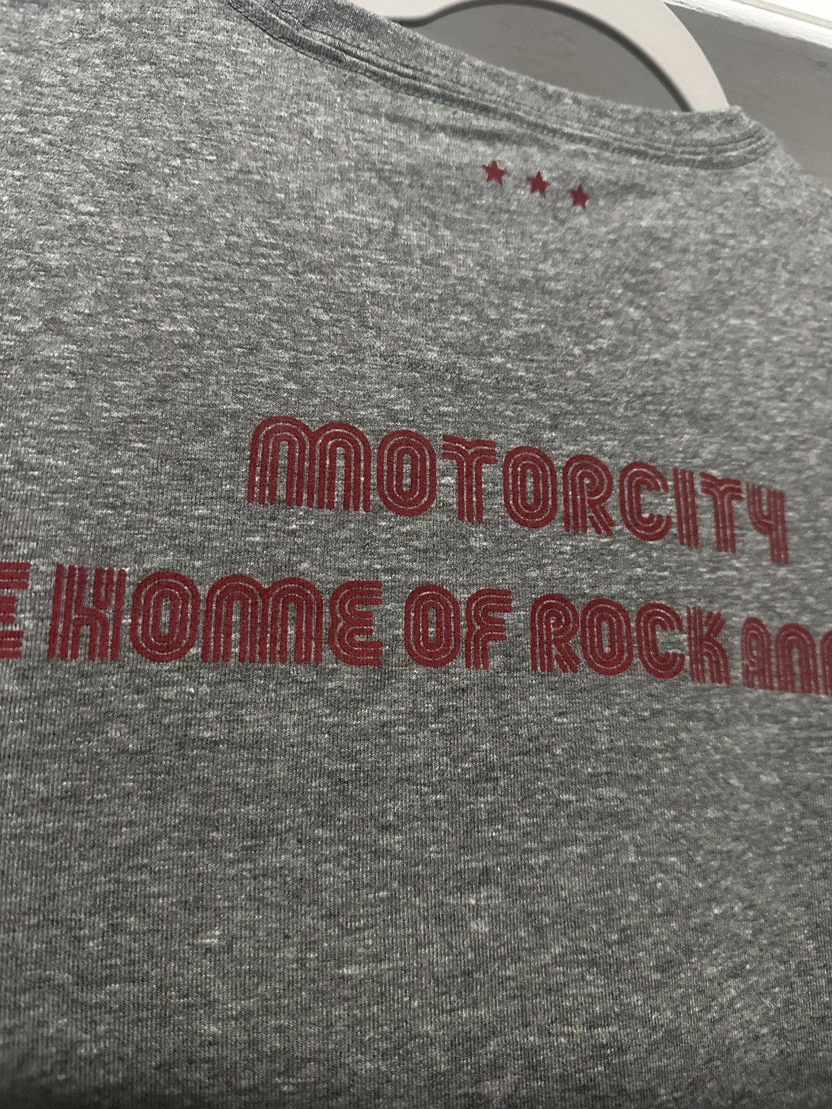 John Varvatos John Varvatos ‘Detroit’ Graphic Tee Size US M / EU 48-50 / 2 - 6 Thumbnail