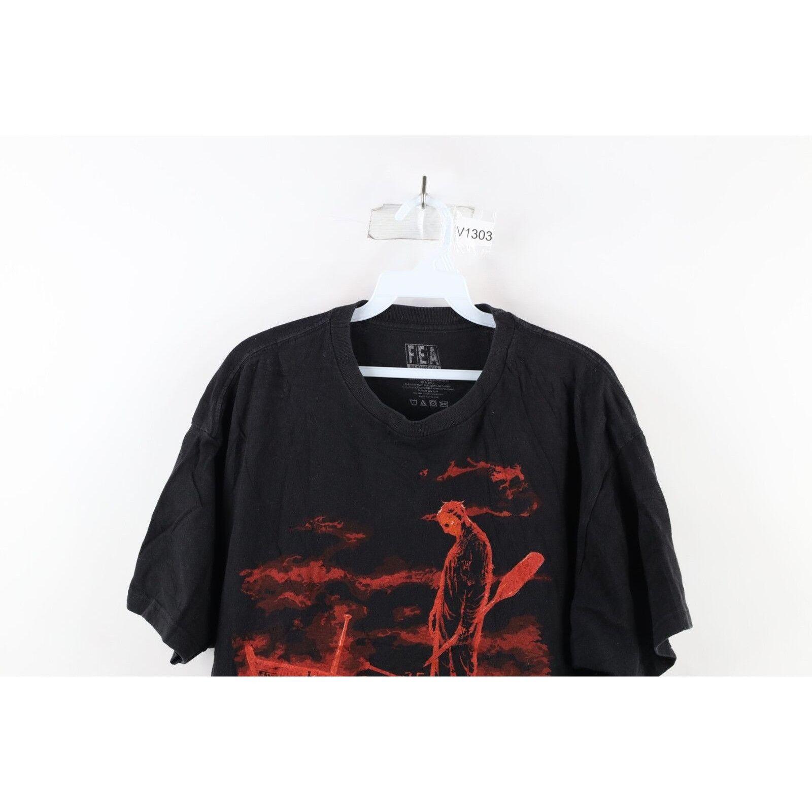Vintage Vintage Streetwear Faded Friday the 13th Jason T-Shirt Size US XL / EU 56 / 4 - 2 Thumbnail