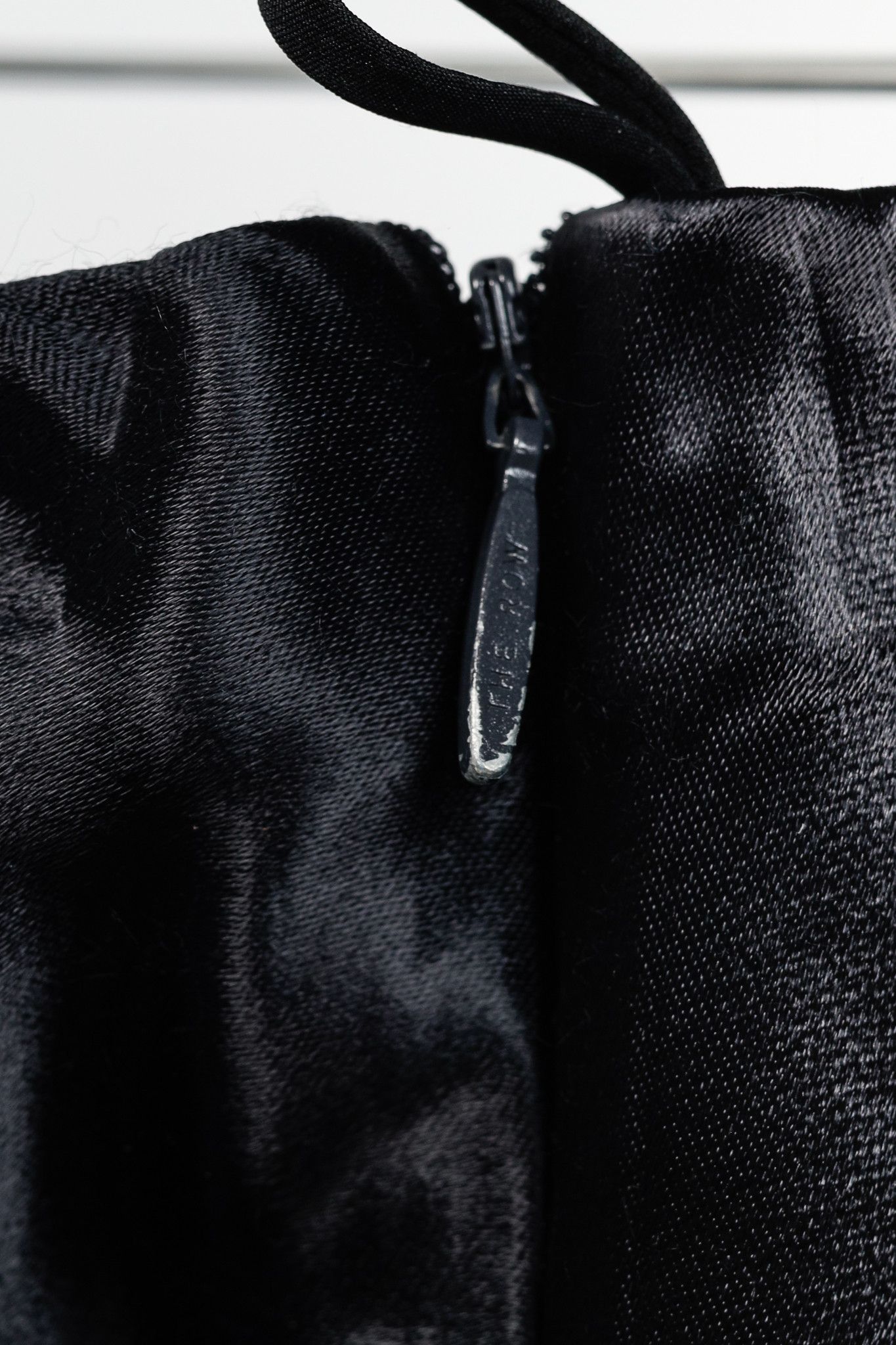 The Row The Row Medela Black Viscose-Satin A-Line Midi Skirt Size 29" - 6 Thumbnail