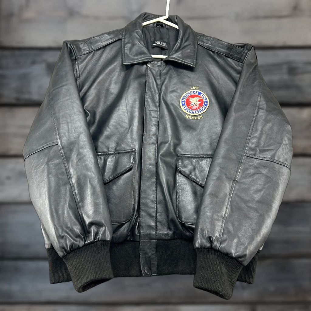Vintage VINTAGE Burks Bay Leather Jacket Mens L Black Bomber Genuine NRA Life Member 90s Size US L / EU 52-54 / 3 - 1 Thumbnail