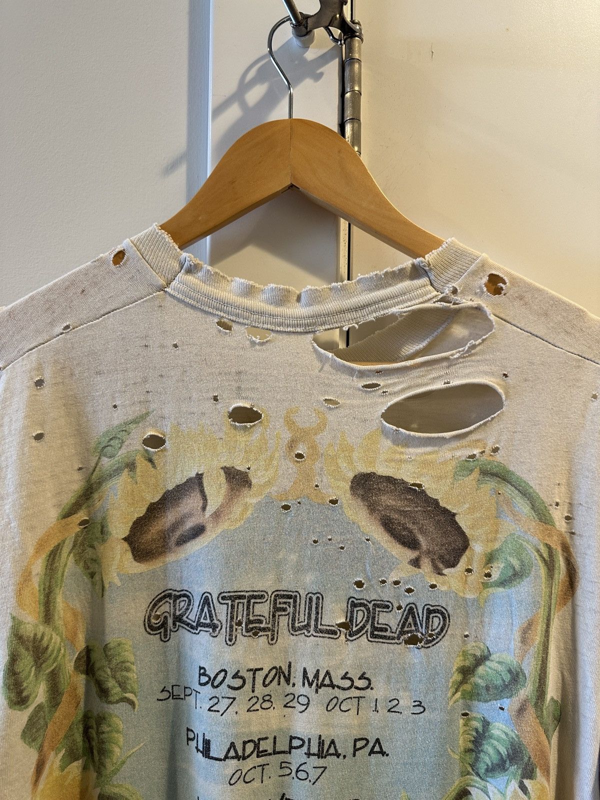Vintage 1994 Grateful Dead T Shirt Size US XL / EU 56 / 4 - 5 Thumbnail
