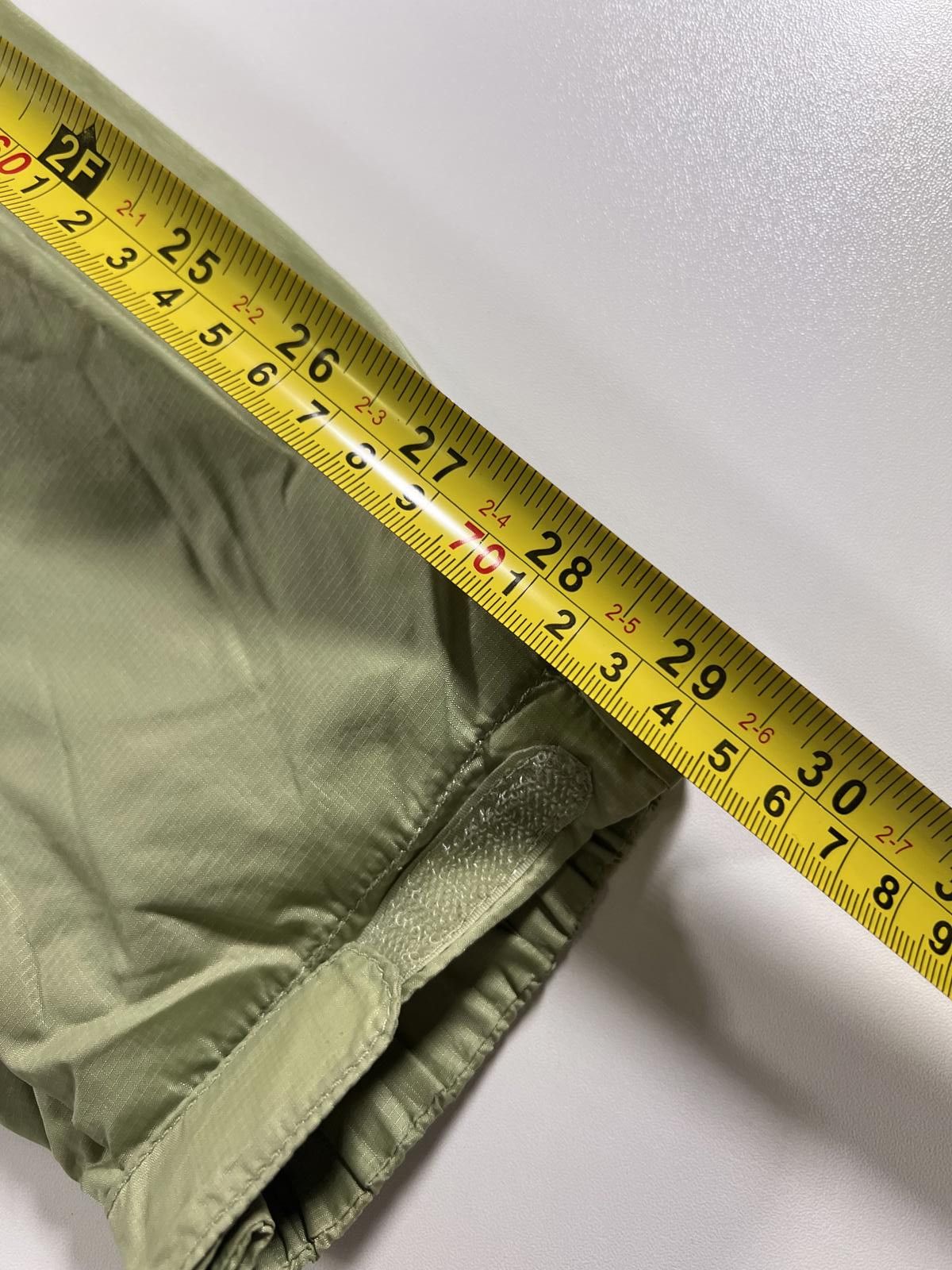 The North Face The North Face Women's Lightweight Nylon Jacket Size L Size L / US 10 / IT 46 - 8 Thumbnail