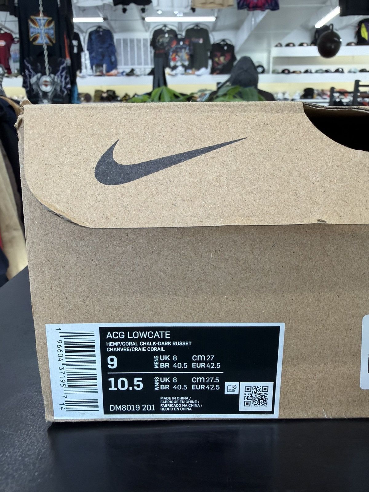 Nike Nike ACG Lowcate Bacon Size 9 Size US 9 / EU 42 - 12 Thumbnail
