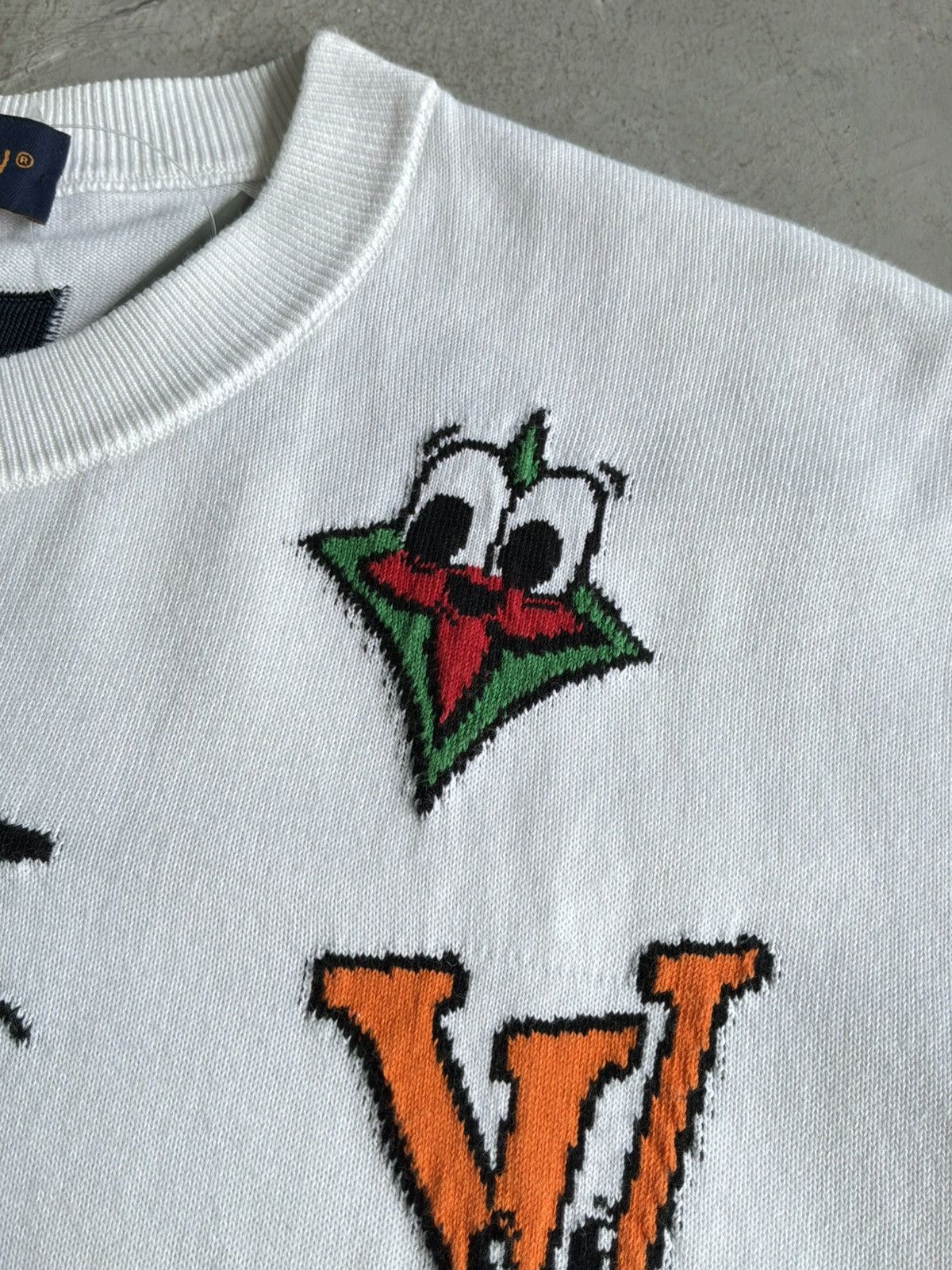 Louis Vuitton Louis Vuitton - Intarsia Comic Knit Tee Size US L / EU 52-54 / 3 - 7 Thumbnail