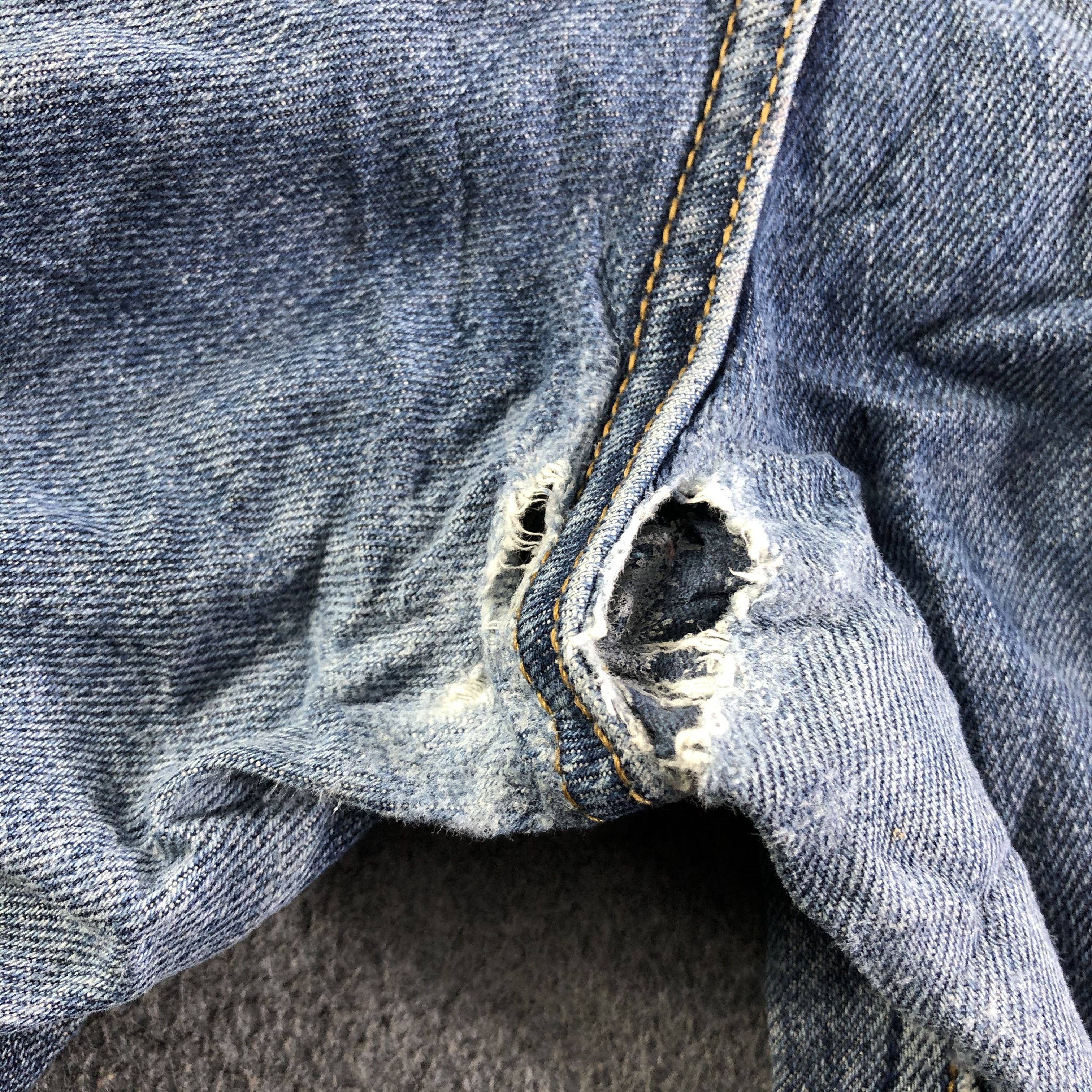 Levi's 90s Vintage Blue Wash Levis Jeans-J4044 Size US 37 - 8 Thumbnail