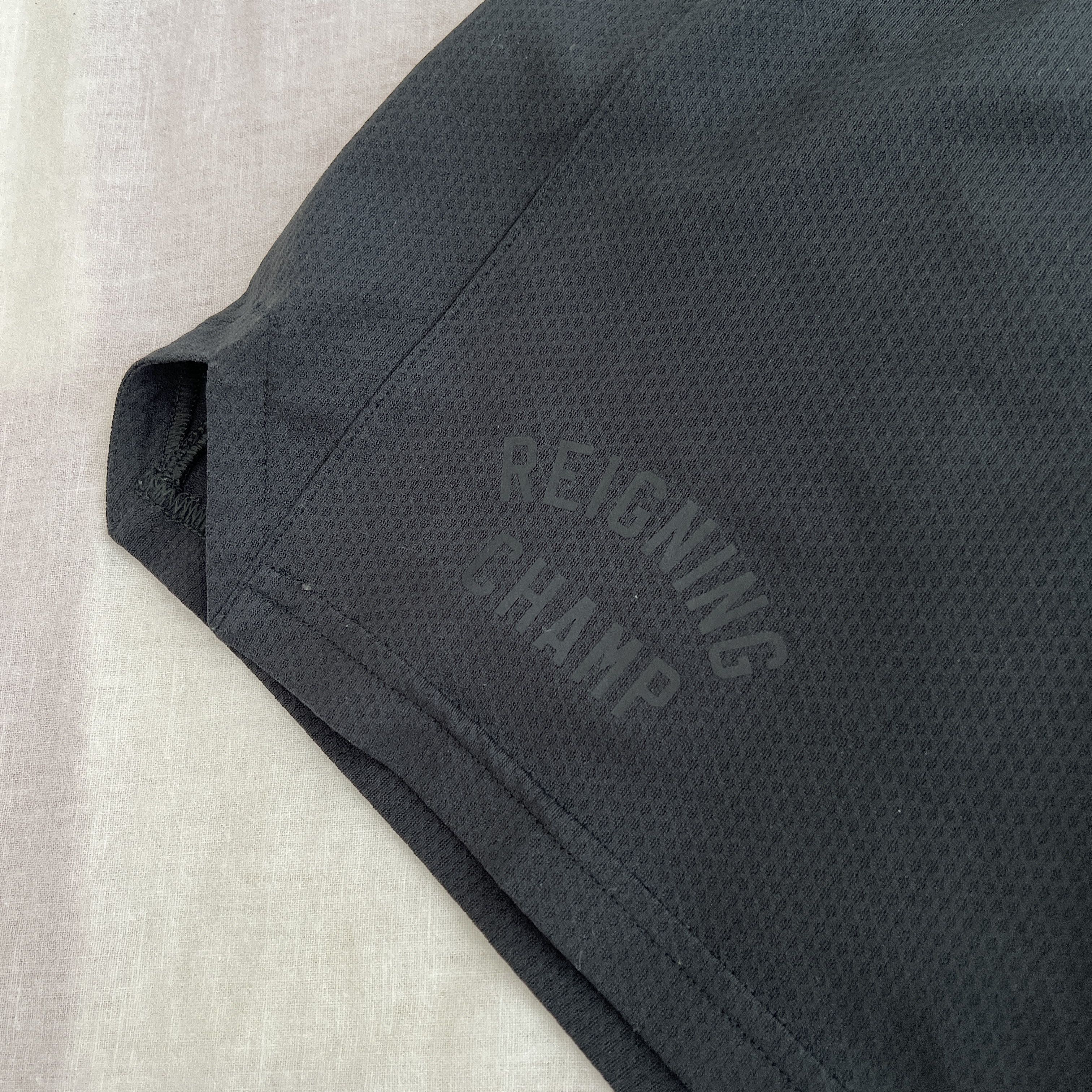 Reigning Champ Logo Gym Basketball Shorts Black Size US 28 / EU 44 - 2 Thumbnail