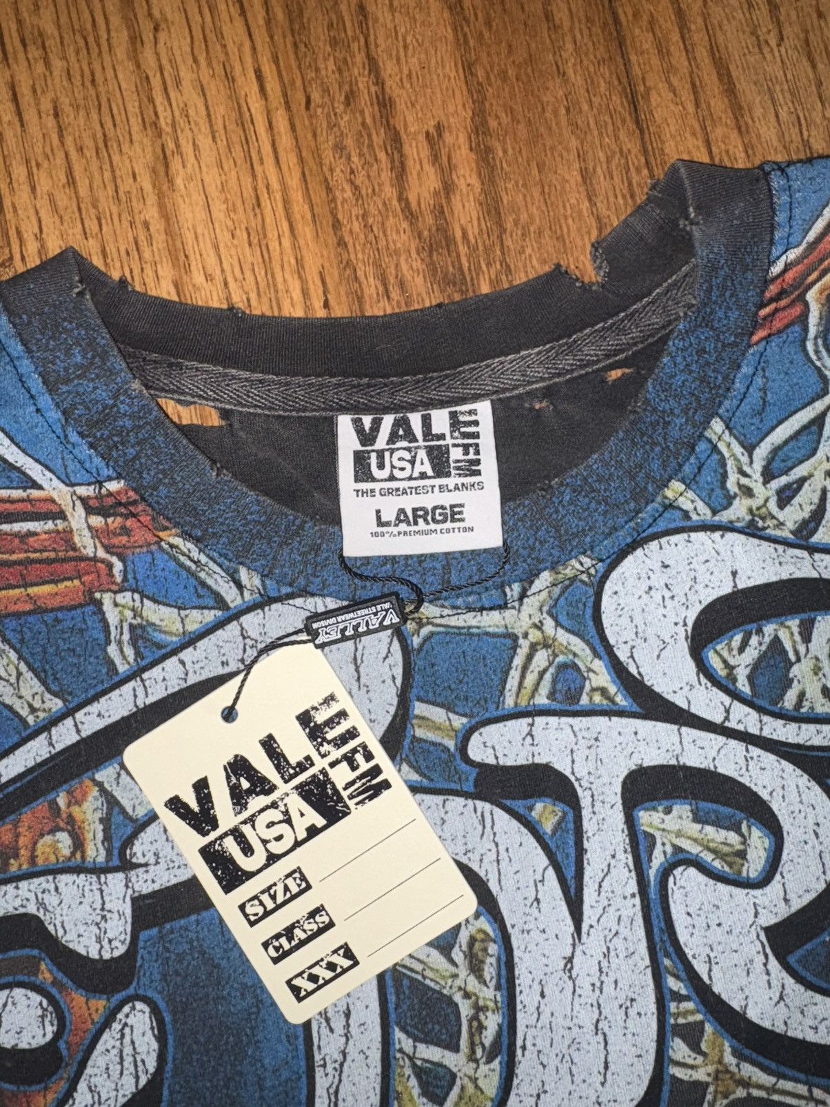 Vale Vale Holy Finals Tee Size US L / EU 52-54 / 3 - 2 Thumbnail