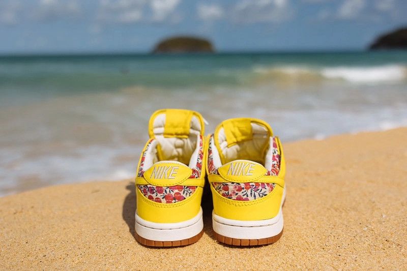 Nike Nike Dunk Low Premium Carmine Zest Womens US 6 Rare 2009 Size US 6 / IT 36 - 4 Thumbnail