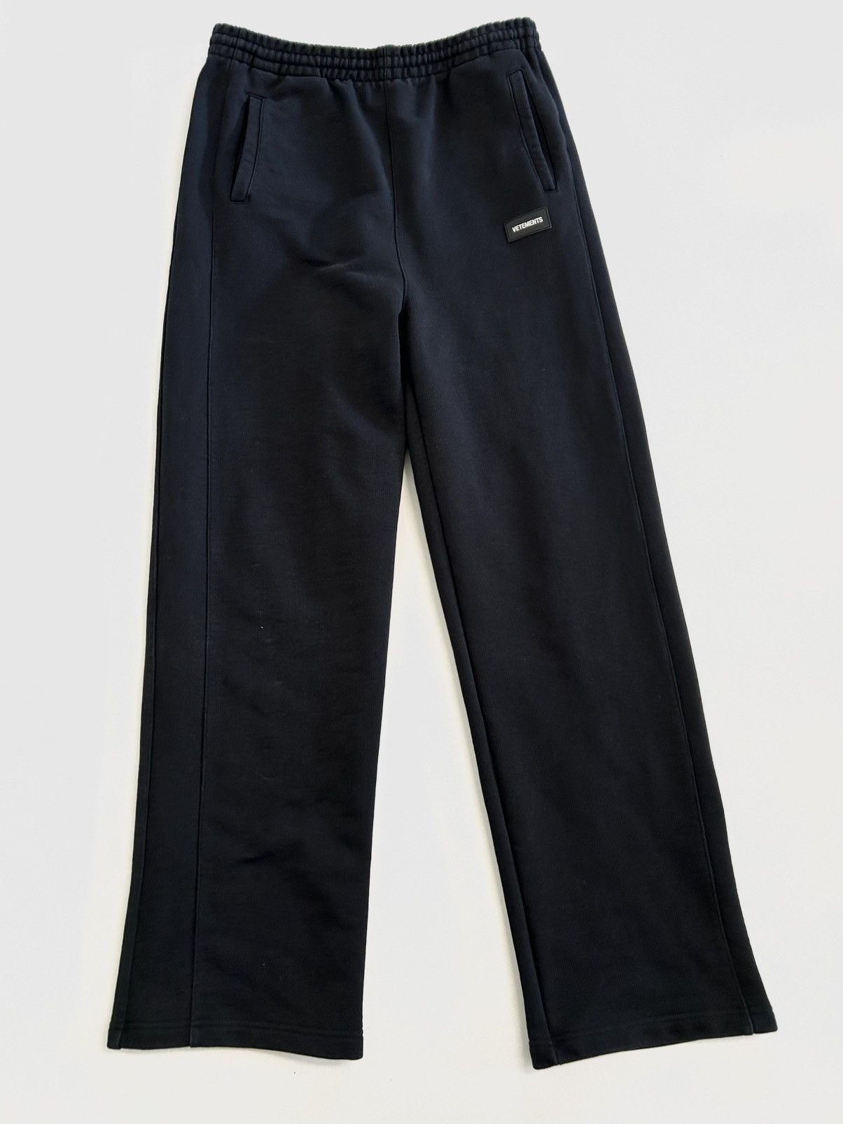 Vetements FW2021 Oversized Flared Rubber Logo Sweatpants Size US 32 / EU 48 - 4 Thumbnail