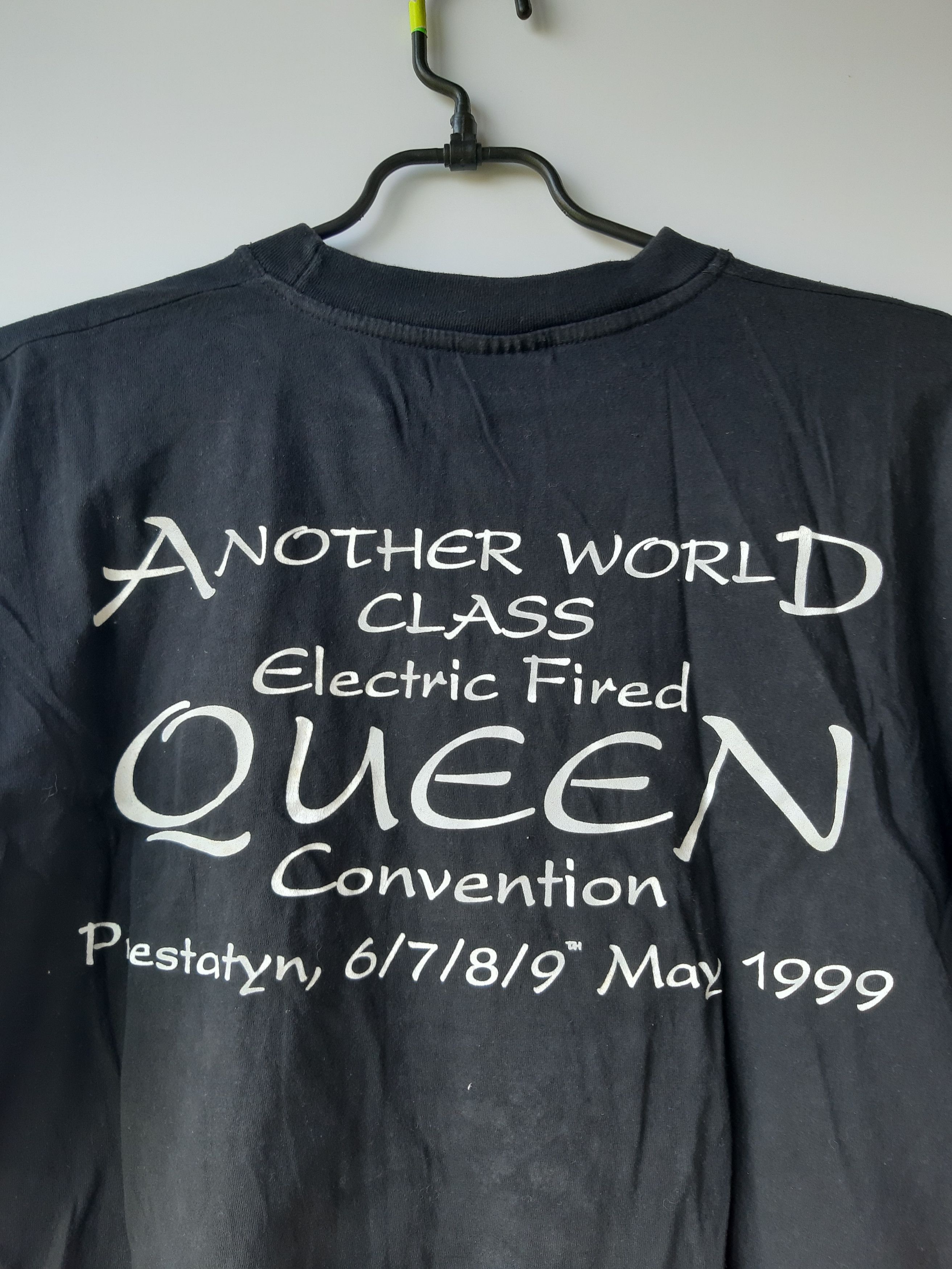 Band Tees Queen Dragon Attack Shirt World Fired Queen Convention 1999 Size US M / EU 48-50 / 2 - 7 Thumbnail