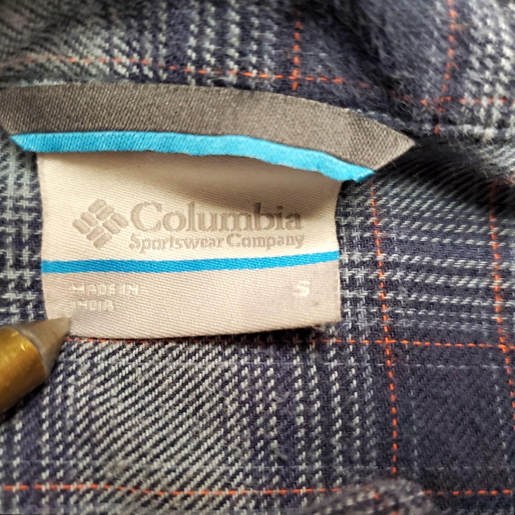 Vintage VINTAGE Columbia Shirt Mens S Blue Flannel Cotton Blend Outdoors Casual Camp Fish Size US S / EU 44-46 / 1 - 5 Thumbnail