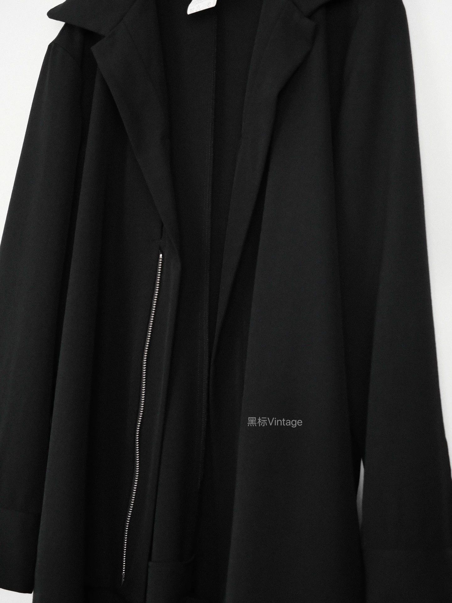 Yohji Yamamoto Yohji Yamamoto 04aw Vtg Perforated Zip 9/10 2 Size US M / EU 48-50 / 2 - 6 Thumbnail