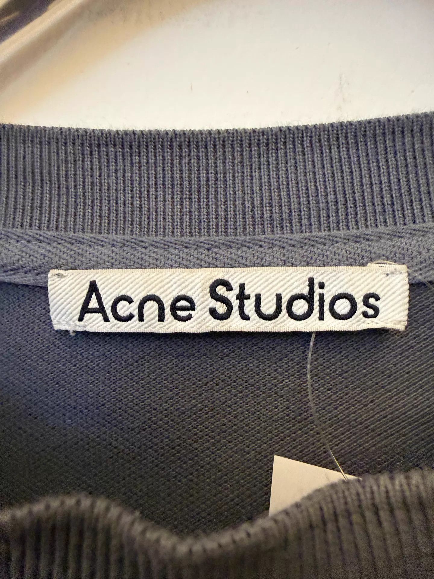 Acne Studios Acne FW25 Embroidered Logo Crew Unisex L/S XS (new) Size XS / US 0-2 / IT 36-38 - 3 Thumbnail