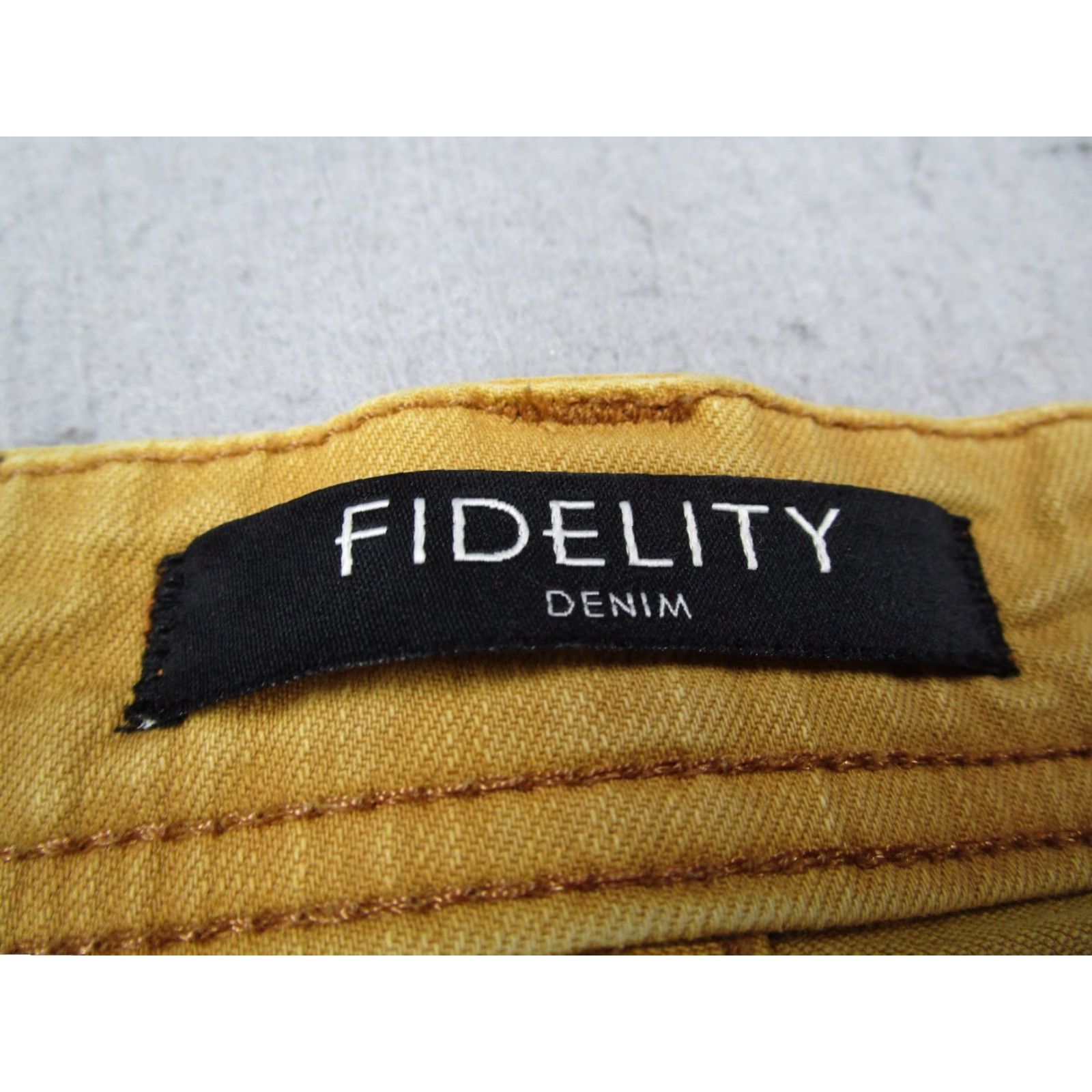 Vintage VINTAGE Fidelity Jeans Men's 31 Brown Denim Straight Fit 5-Pocket Zip Fly Made in USA Size US 31 - 3 Thumbnail
