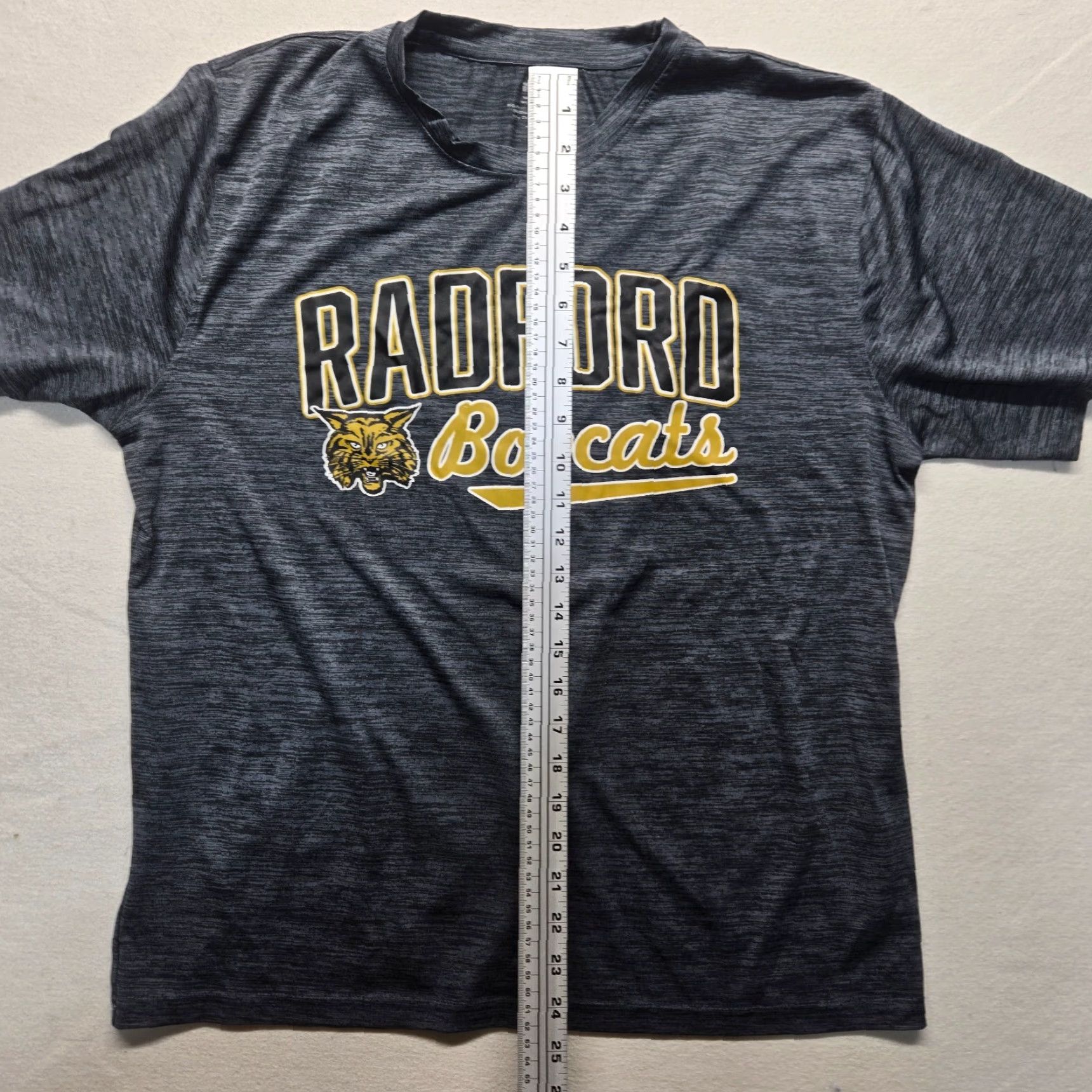 Vintage Radford High School Bobcats Gray Tee Shirt Adult Large Mens Size US L / EU 52-54 / 3 - 6 Thumbnail