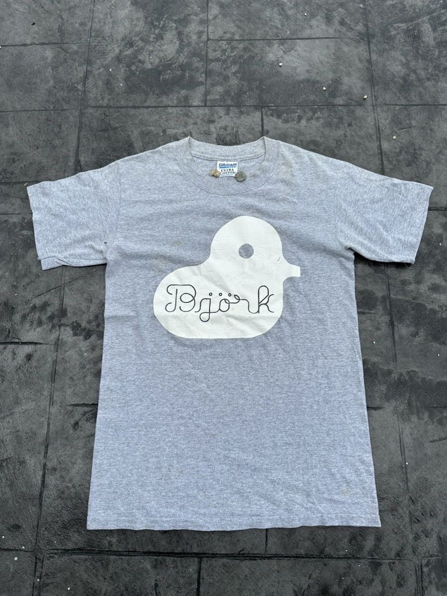 Band Tees Vintage Bjork Band Tshirt Size US S / EU 44-46 / 1 - 1 Thumbnail