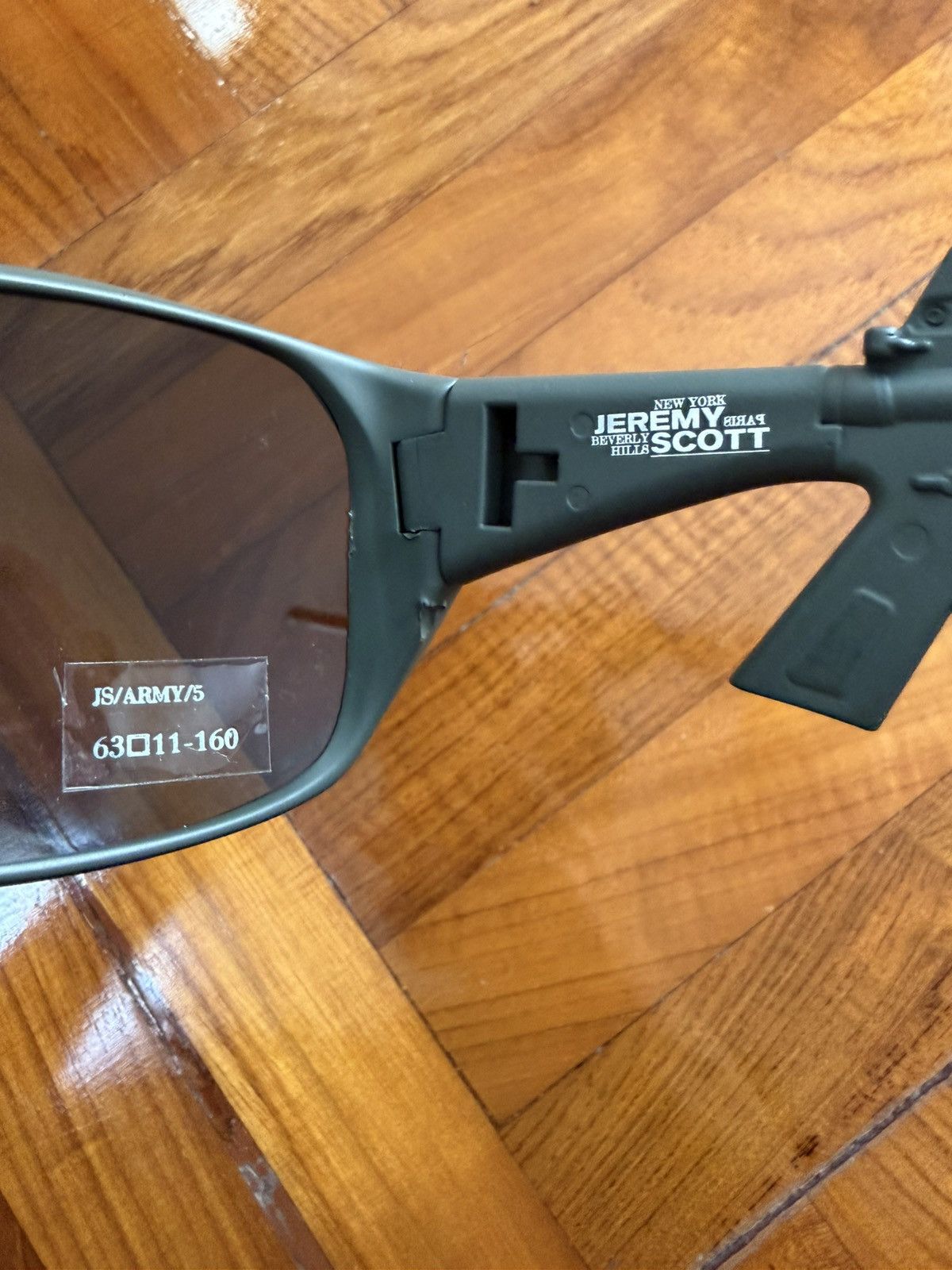 Jeremy Scott × Linda Farrow Linda Farrow x Jeremy Scott 13ss Rifle M16 gun glasses Size ONE SIZE - 5 Thumbnail