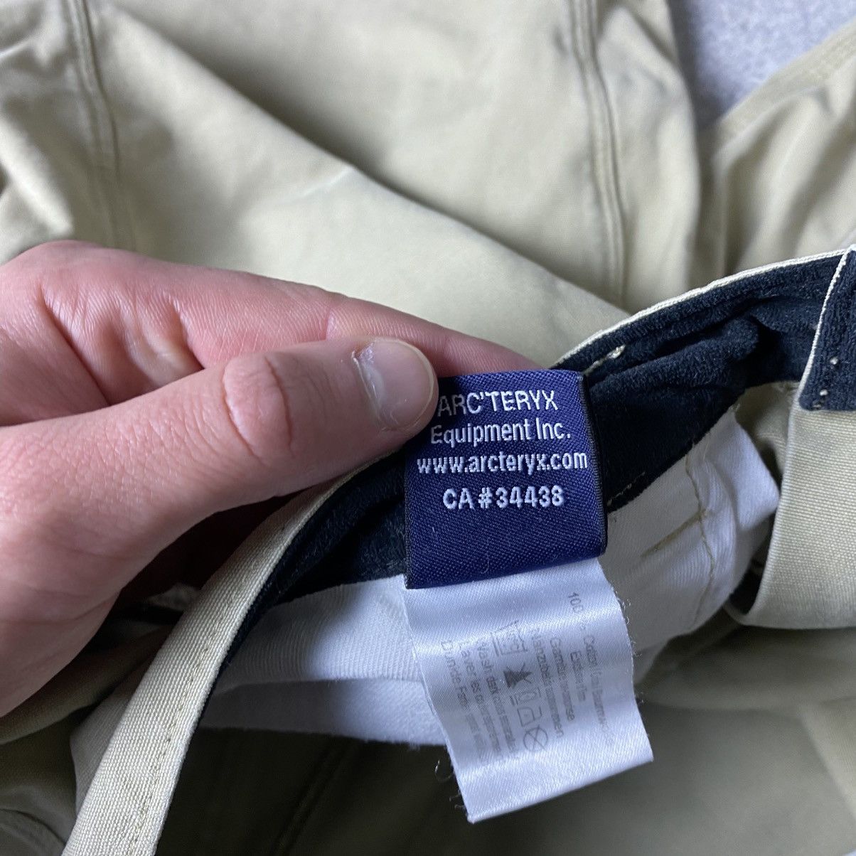 Arc'teryx Vintage Arc’teryx Shorts Size US 32 / EU 48 - 12 Thumbnail