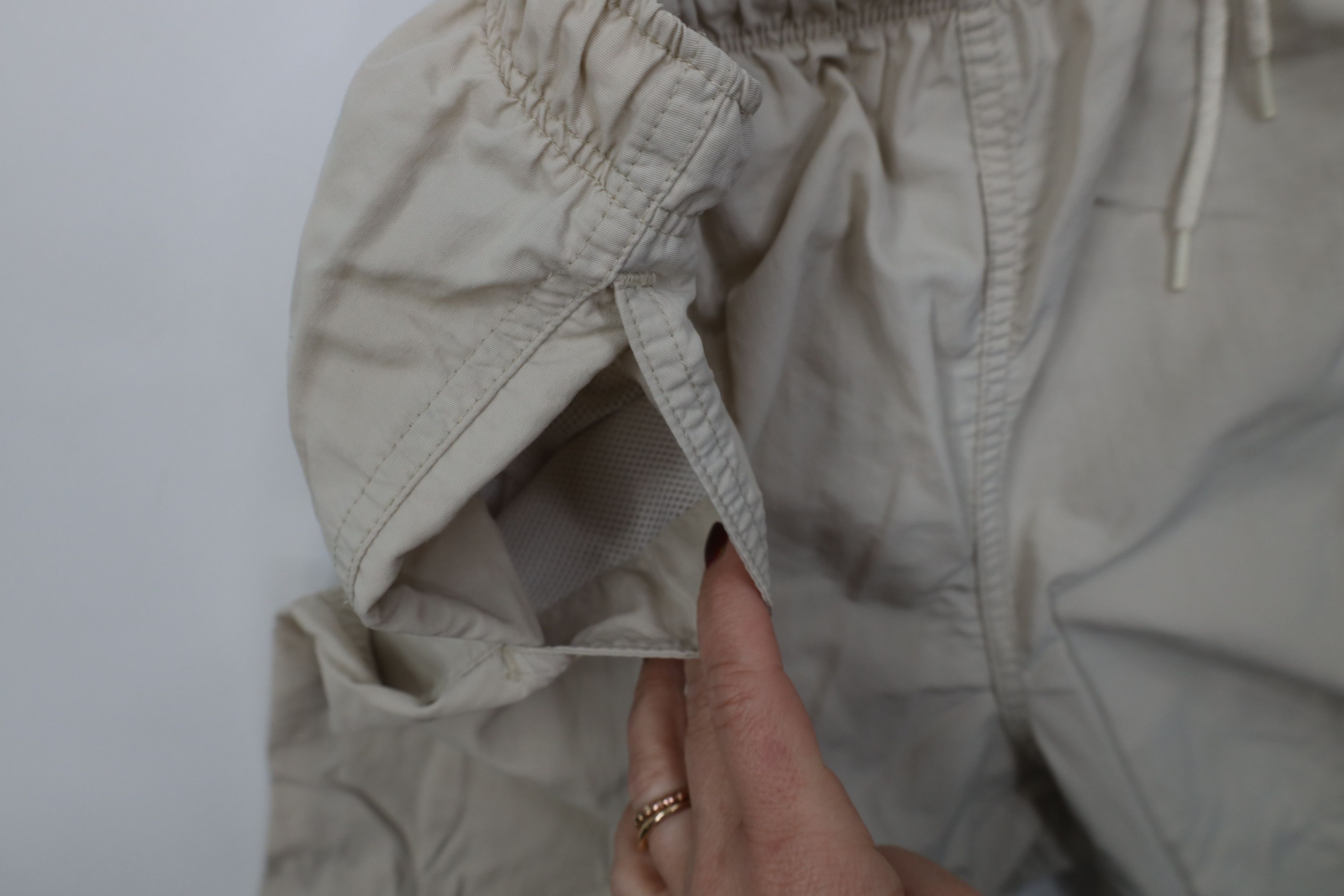 Lands' End Vintage 90s Lands End Wide Leg Windbreaker Pants Beige USA Size US 33 - 7 Thumbnail