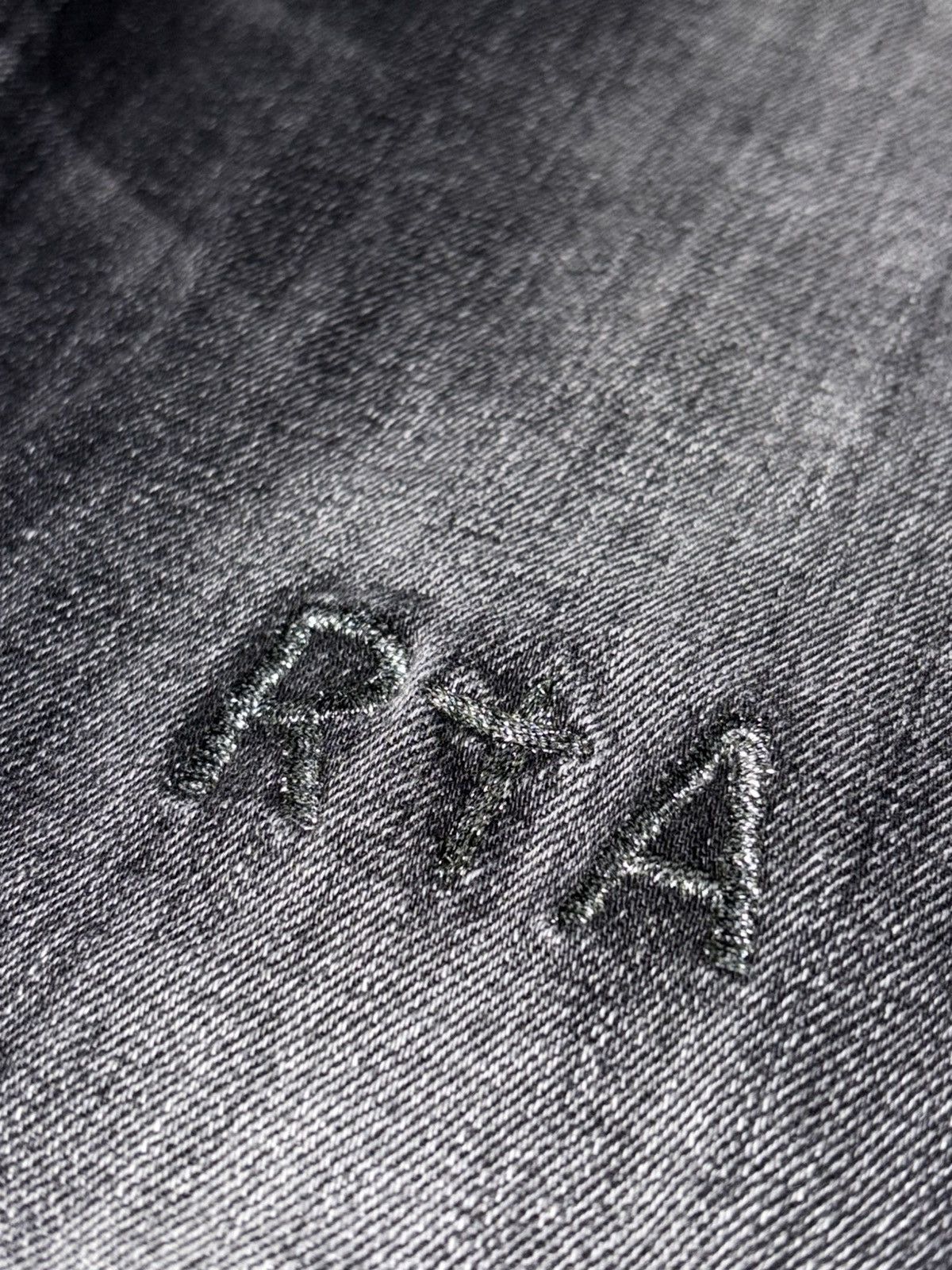 Rta 28 RTA Bryant Distressed Jeans Logo Gothic cross denim vtg Size US 28 / EU 44 - 10 Thumbnail