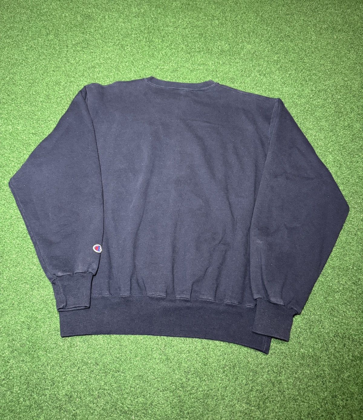 Champion Notre Dame Irish Champion Vintage Y2K L/XL 24x27 Sweatshirt Size US XL / EU 56 / 4 - 4 Thumbnail