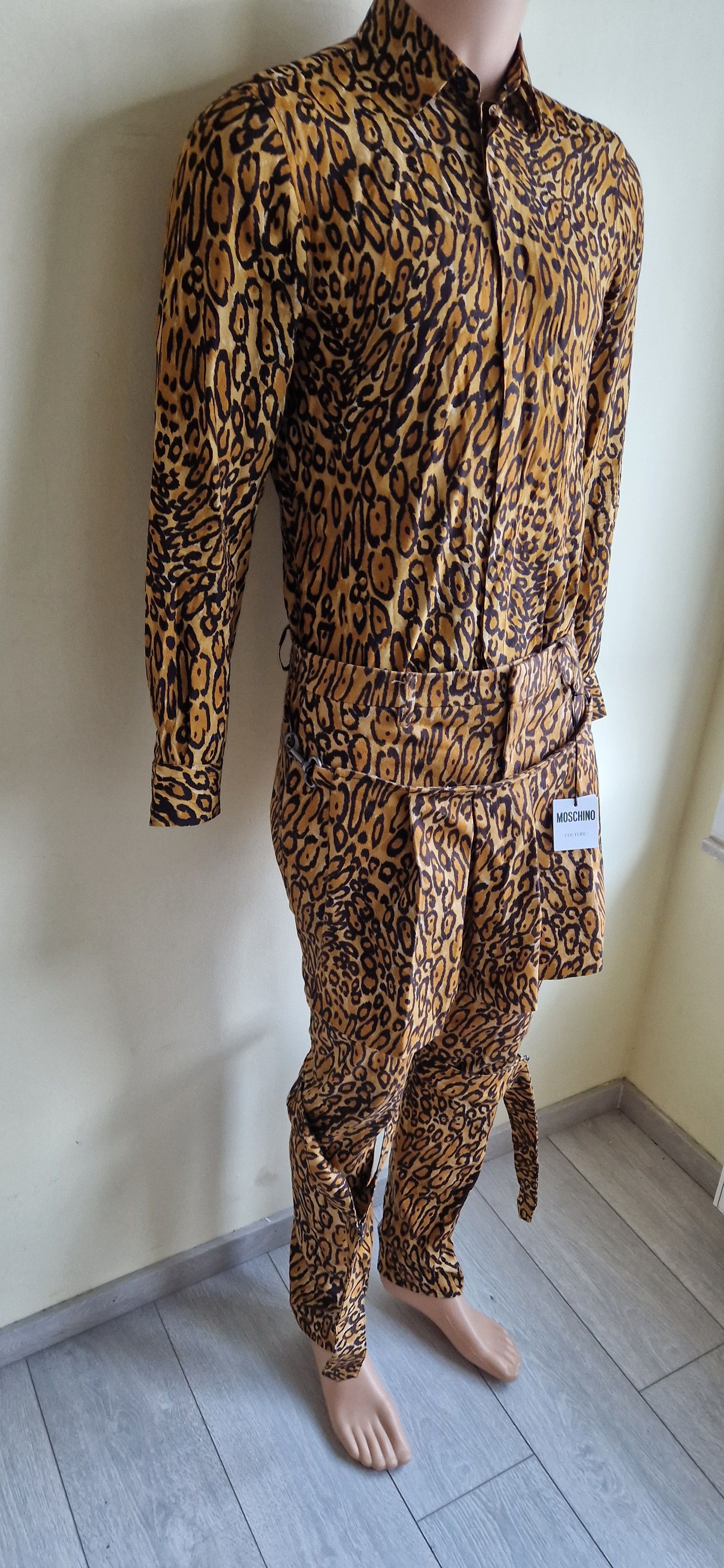 Moschino Moschino suze 48 italienne Size US M / EU 48-50 / 2 - 2 Thumbnail
