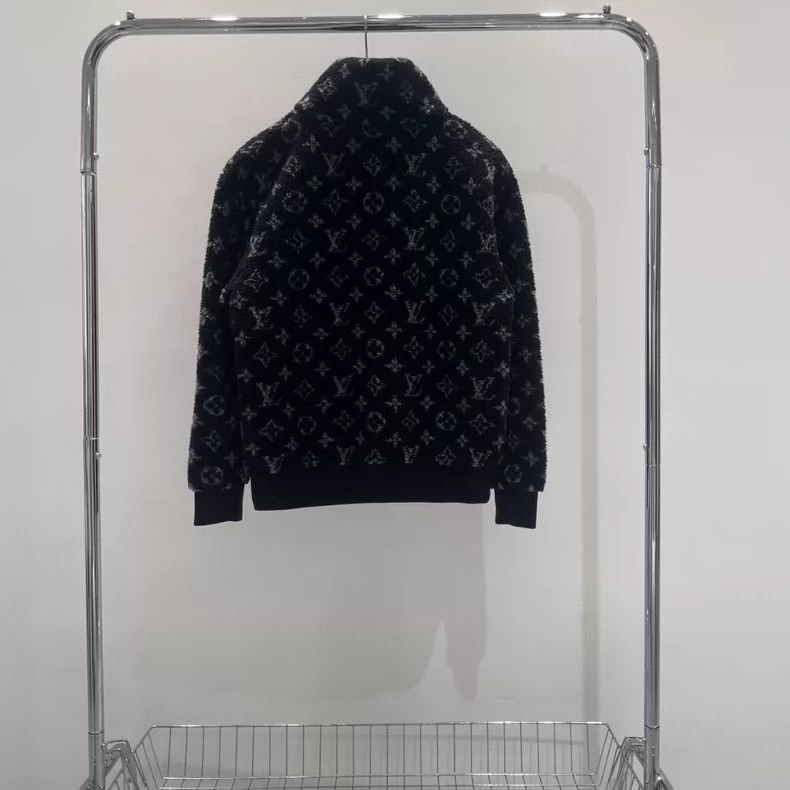 Louis Vuitton louis vuitton Black teddy polar fleece jacket 2501-Nextarr Size US XS / EU 42 / 0 - 2 Thumbnail
