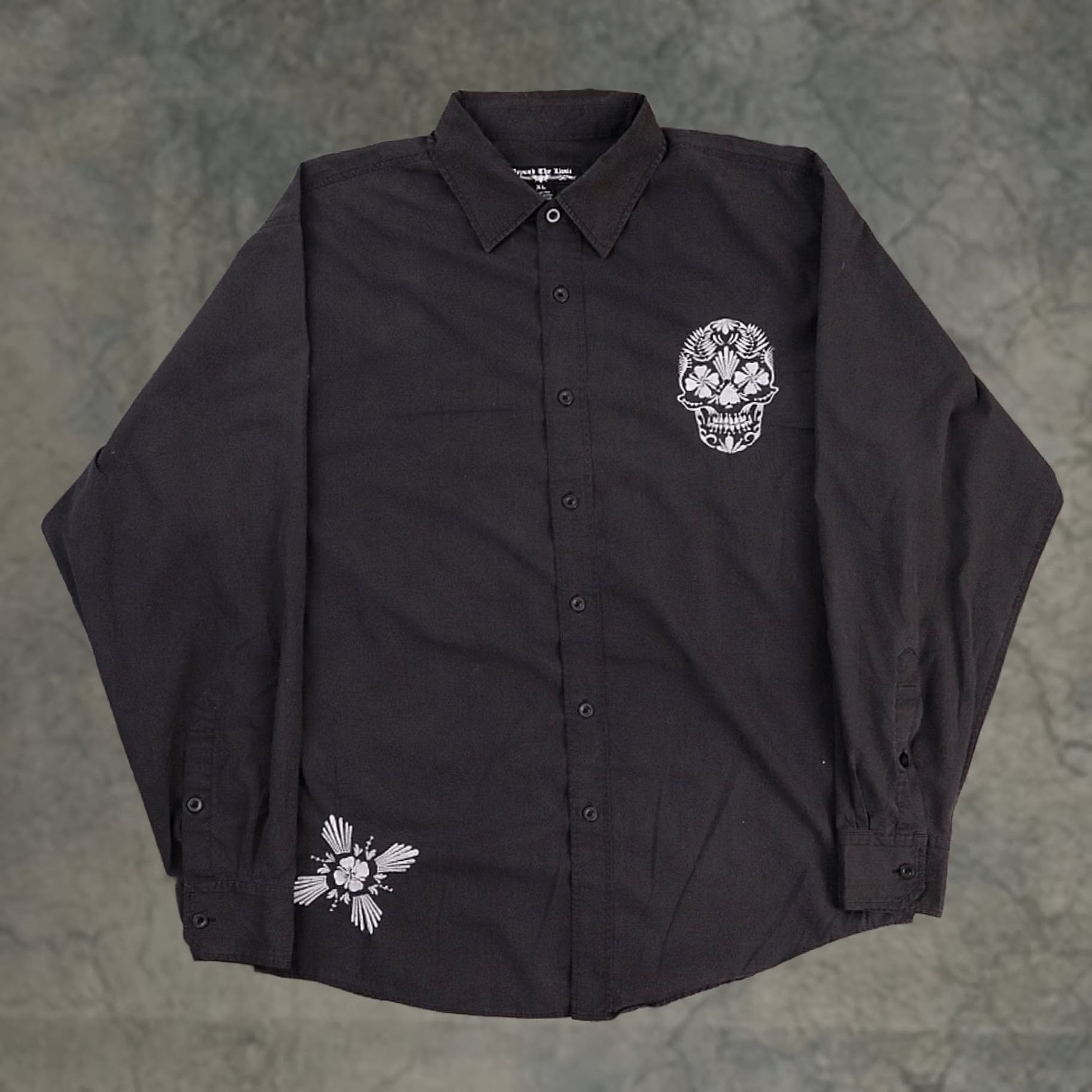Vintage VINTAGE Beyond the Limit Skull Black Long Sleeve Collared Button Shirt XL Mens Size US XL / EU 56 / 4 - 1 Thumbnail