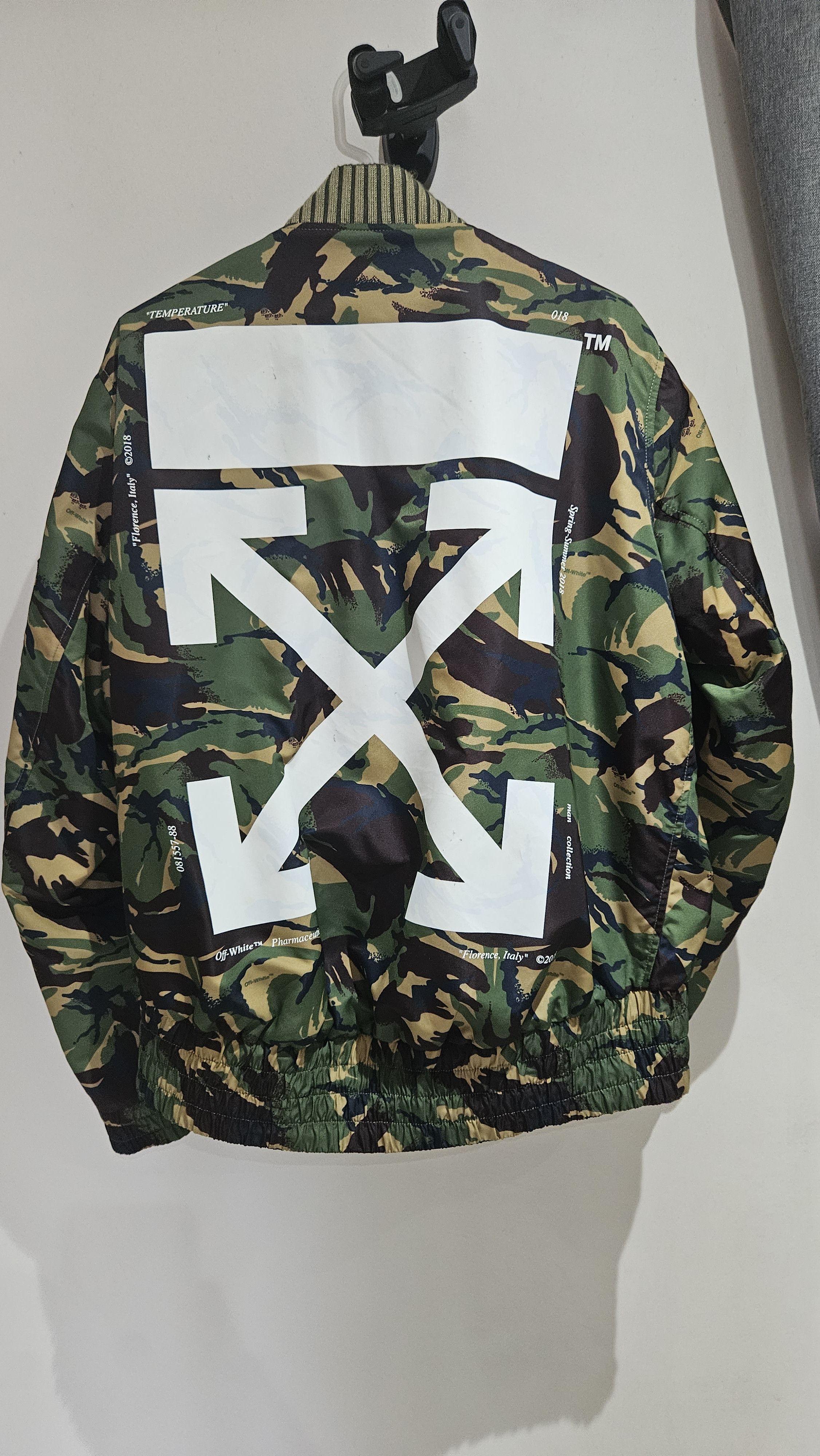 Off-White Off-White Camo Bomber Jacket 2018 Large Size US L / EU 52-54 / 3 - 2 Thumbnail