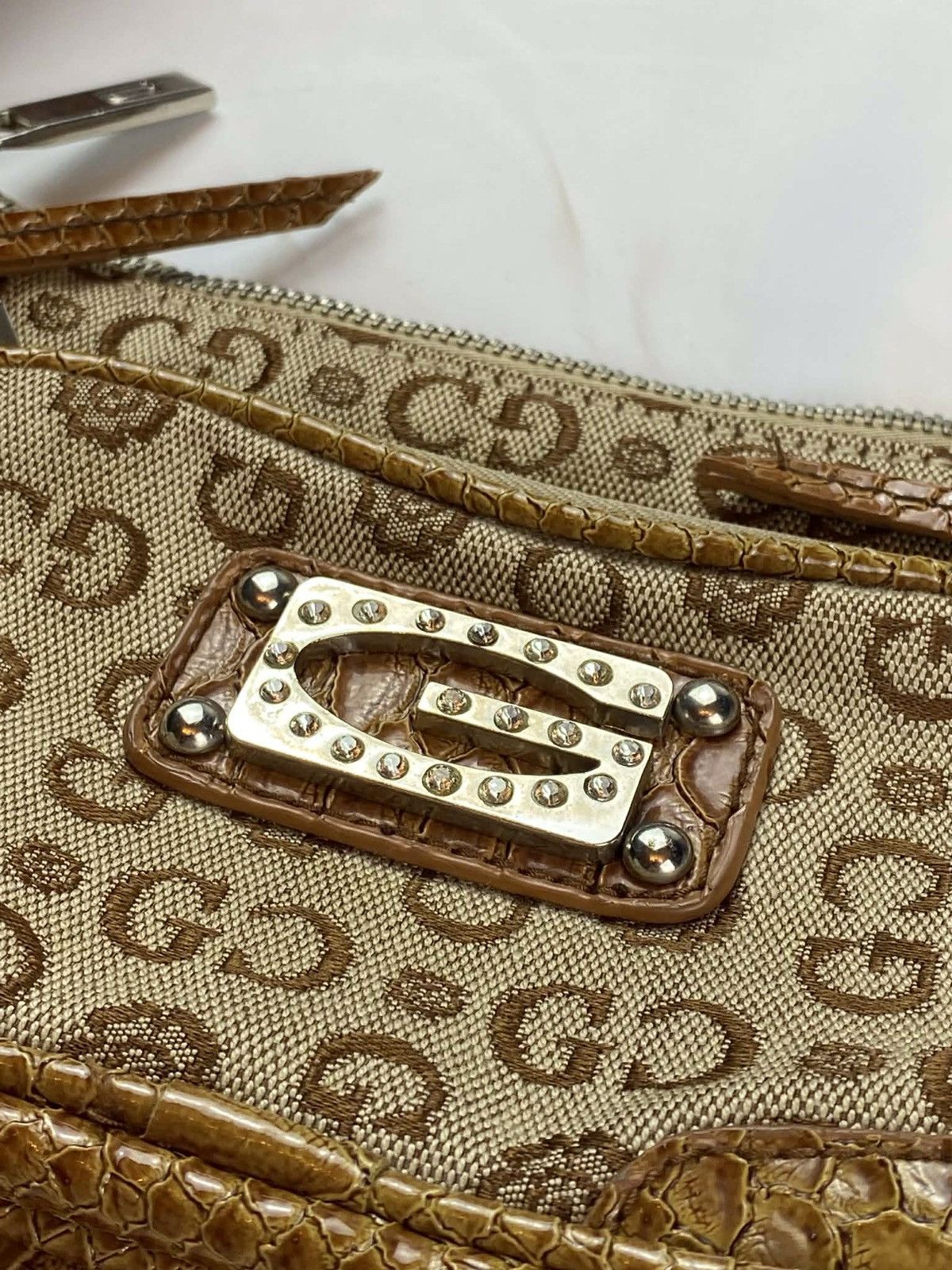 Guess Guess Vintage Shoulder Bag – Beige/Gold – Rare Size ONE SIZE - 3 Thumbnail