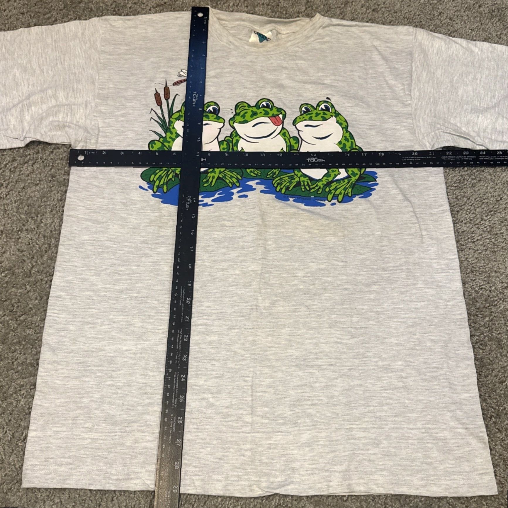 Vintage VTG 1995 Cartoon Frogs Double Sided Cute Art Large T-Shirt Animal Nature Earth Shirt Mens Large Gray Tour Champ Size US L / EU 52-54 / 3 - 7 Thumbnail