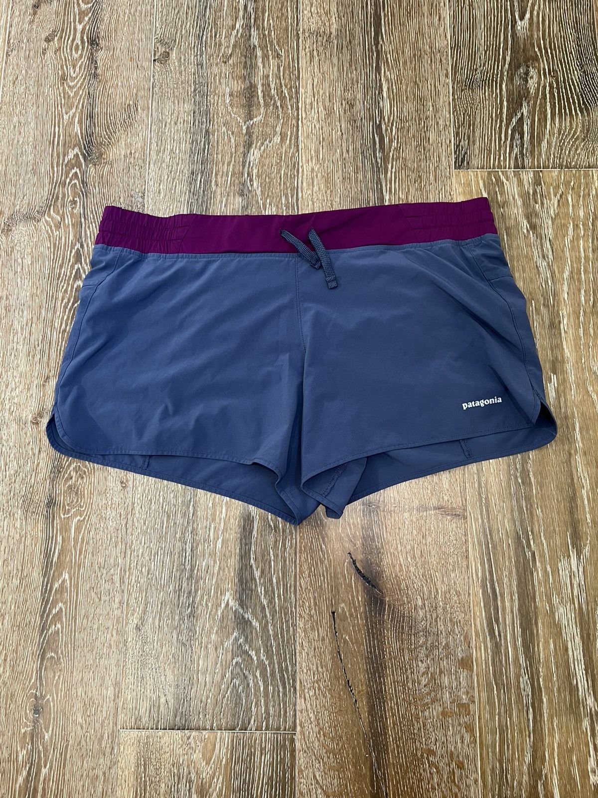 Patagonia Womens patagonia nine trail shorts Size 36" / US 14 / IT 50 - 1 Thumbnail