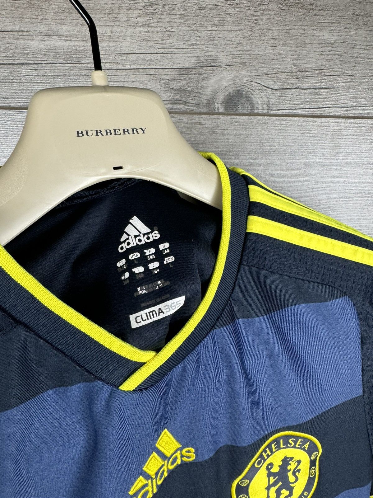Adidas × Chelsea Soccer Adidas Soccer Jersey Chelsea 2009 2010 Vintage Size US XXS / EU 40 - 6 Thumbnail