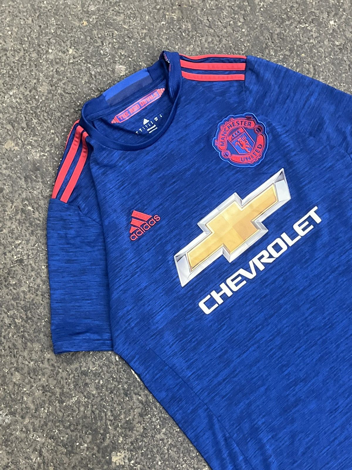 Vintage Manchester United adidas soccer jersey vintage y2k Size US S / EU 44-46 / 1 - 1 Thumbnail
