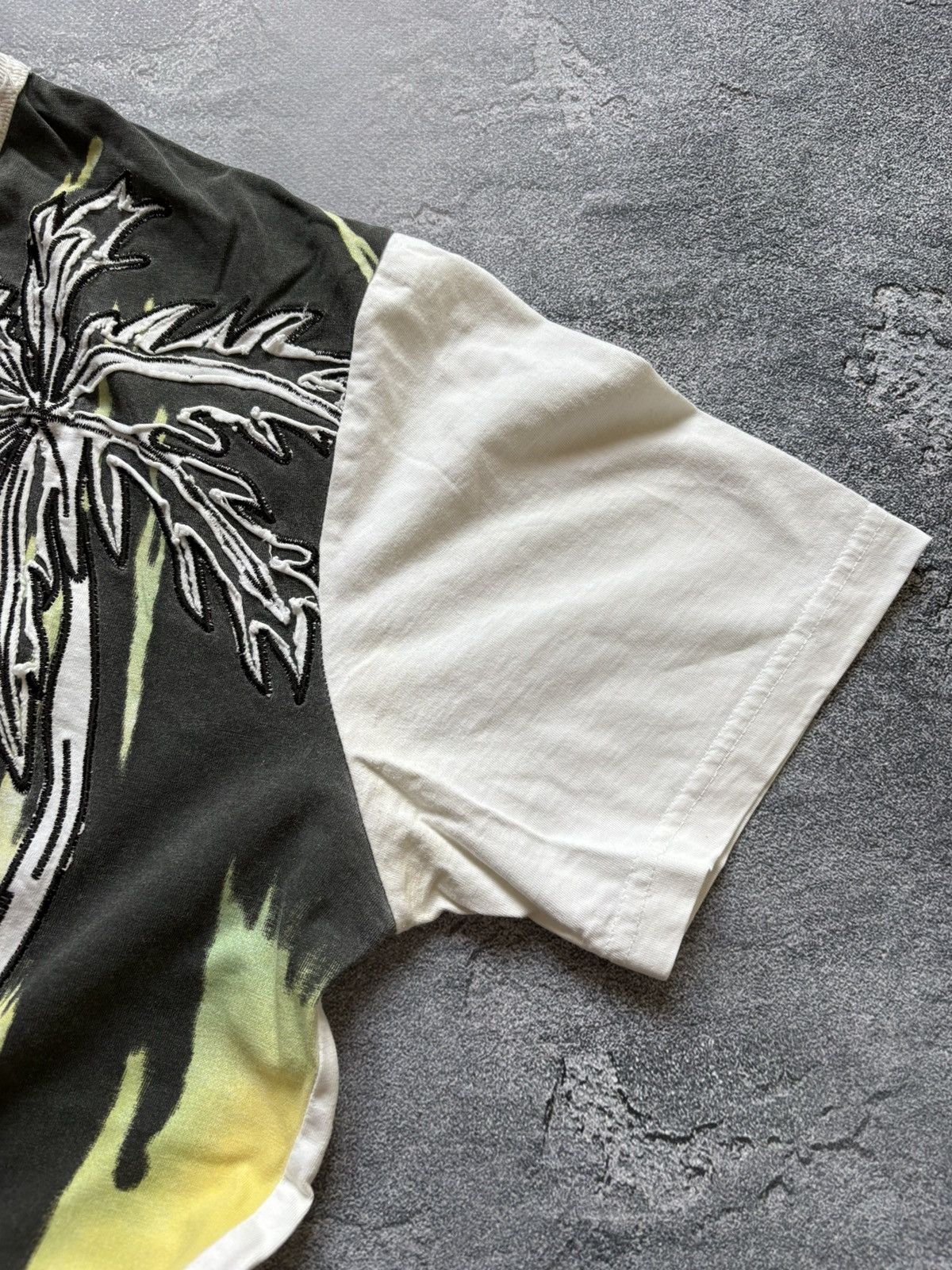 Roberto Cavalli Vintage CLASS Roberto Cavalli Y2K Tropical Palm Print Tee Size XXL / US 16-18 / IT 52-54 - 10 Thumbnail