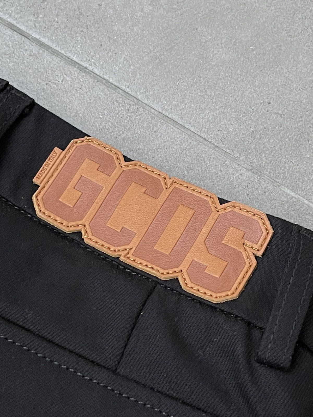 GCDS !DS! AW22 GCDS Logo Patch Cargo Black Pants Size US 32 / EU 48 - 18 Thumbnail