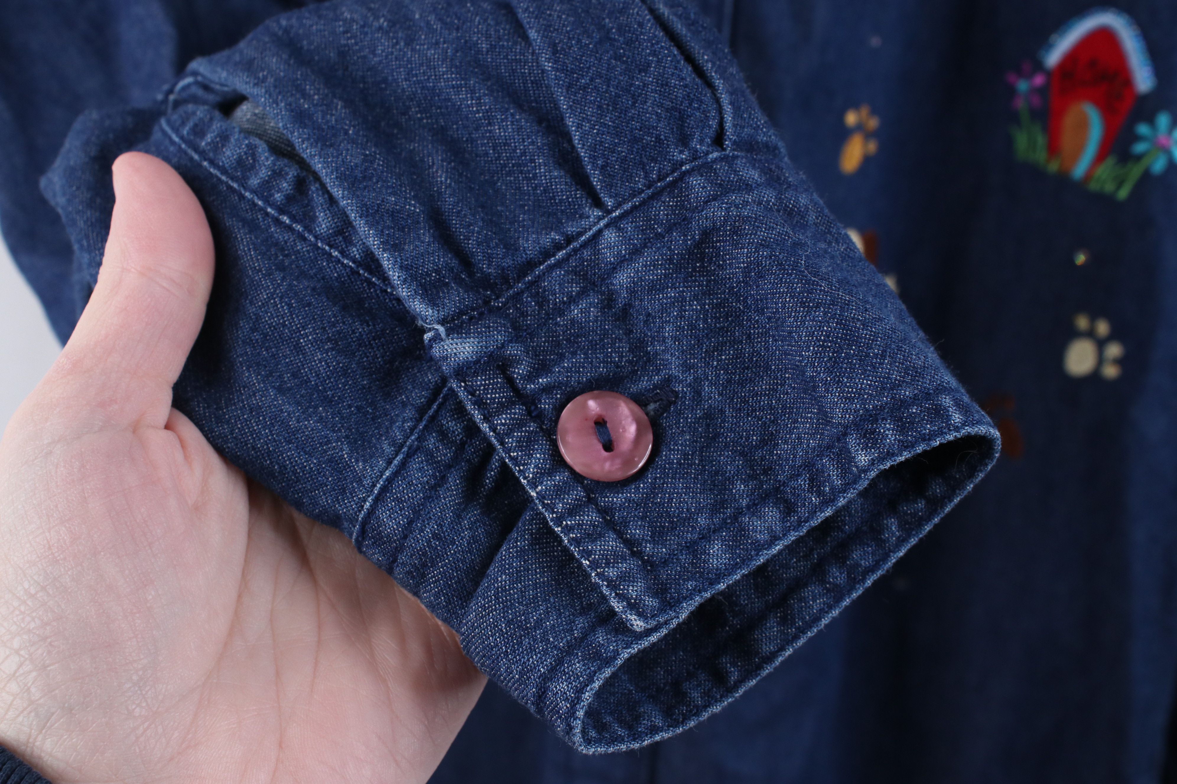 Vintage Vintage 90s Y2K Streetwear Dog Puppy Denim Button Shirt Size M / US 6-8 / IT 42-44 - 10 Thumbnail