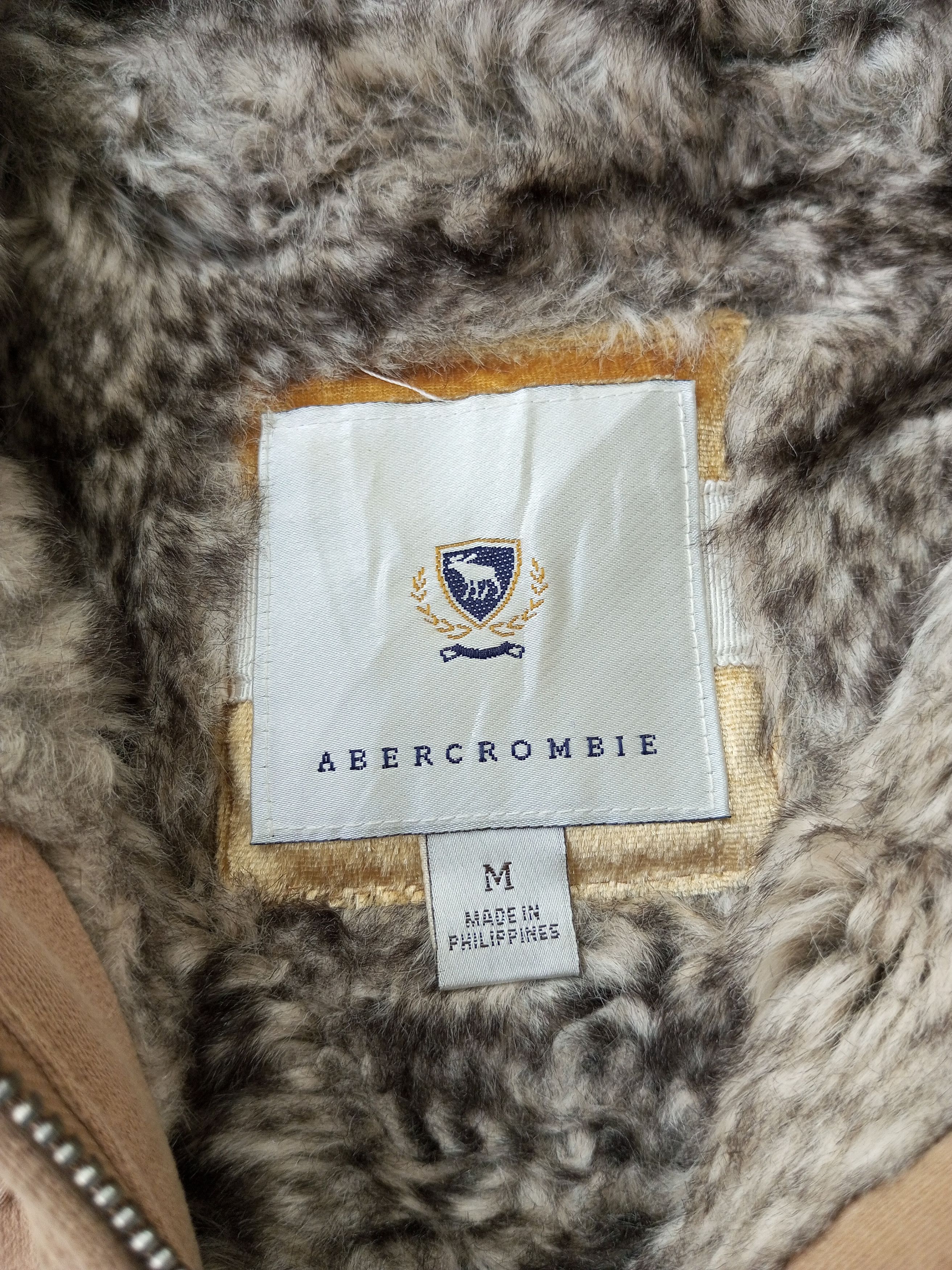 Abercrombie & Fitch Abercrombie & Fitch Fur Hood Zip Up Jacket Size US S / EU 44-46 / 1 - 7 Thumbnail